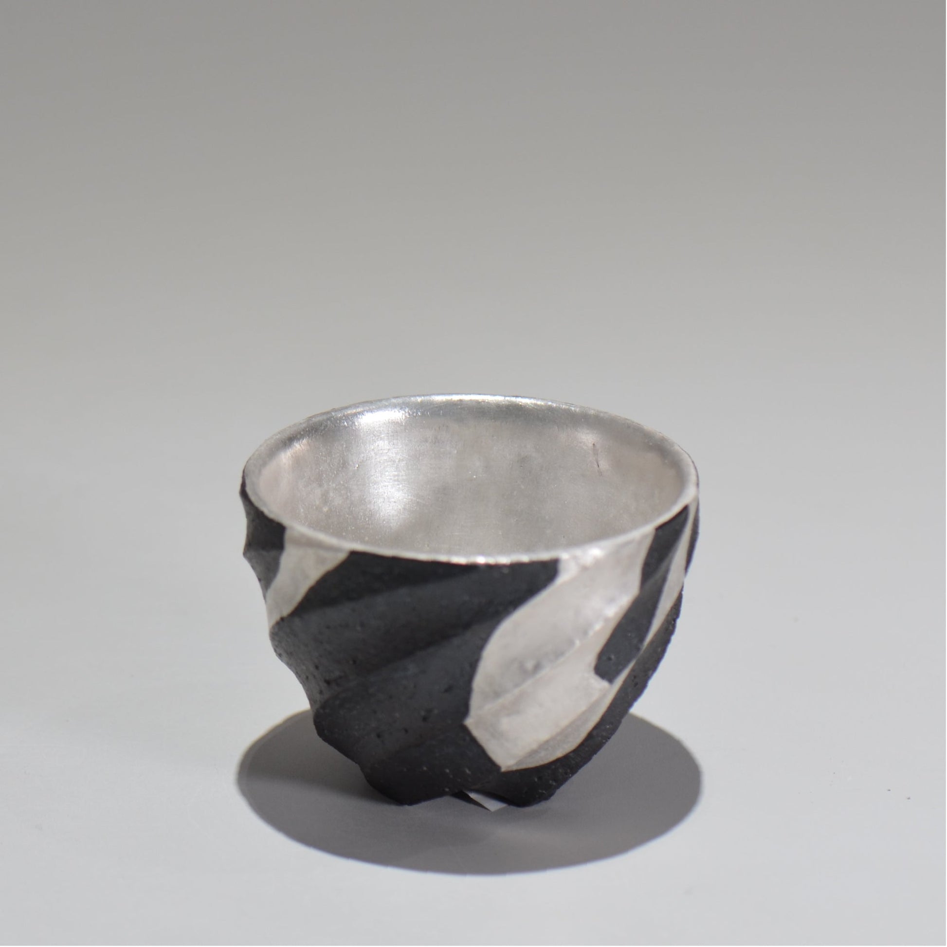 沖 誠  / 銀彩spiralぐい呑 /  om_02