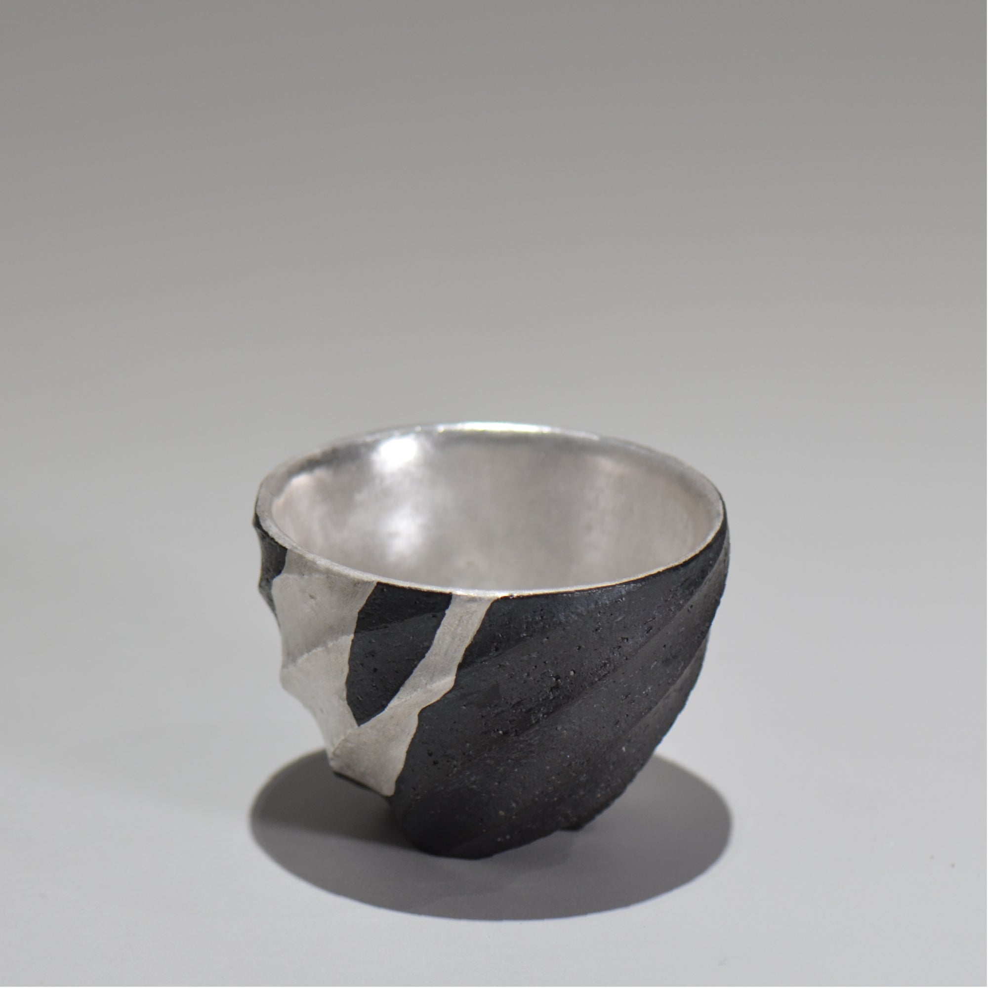 沖 誠  / 銀彩spiralぐい呑 /  om_02