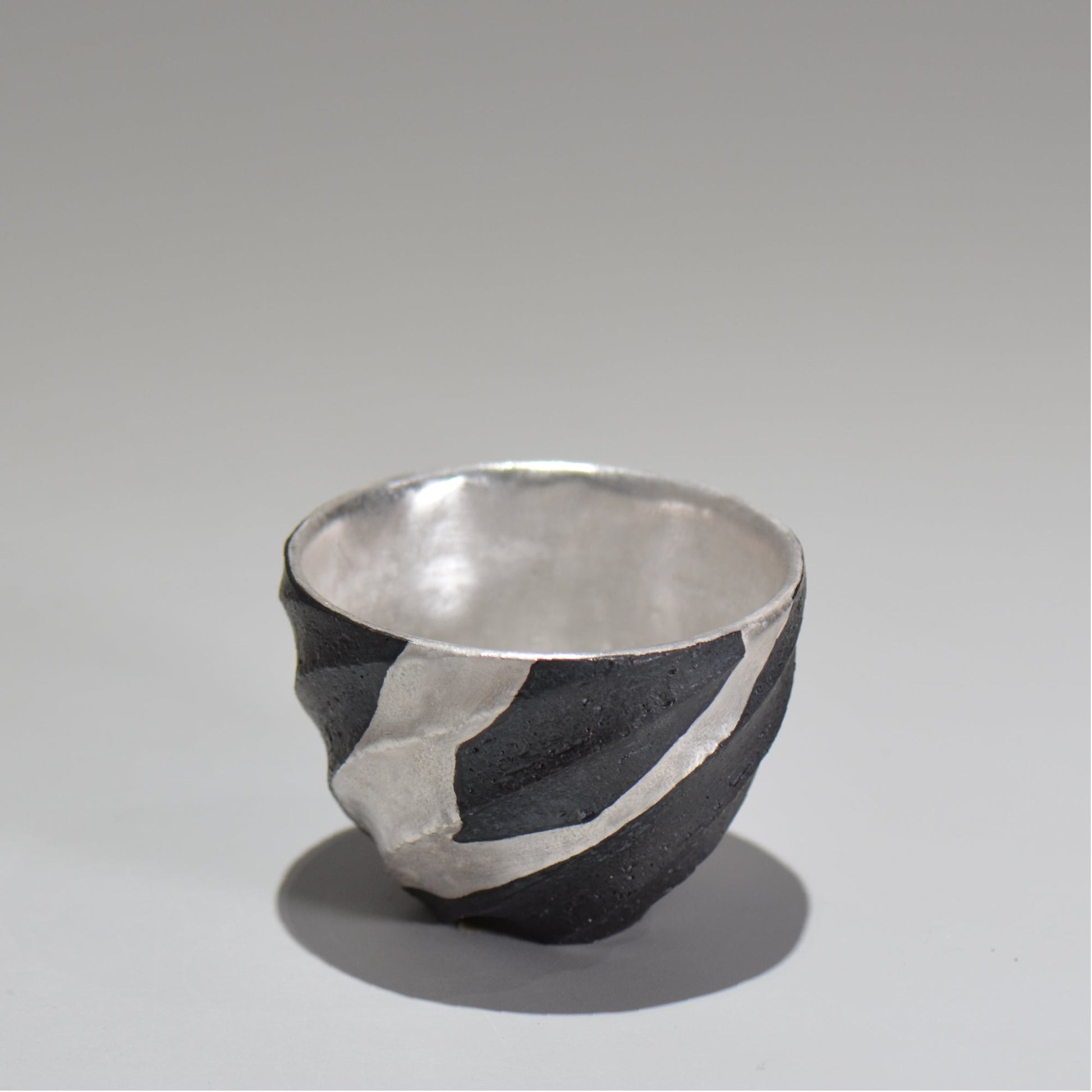 沖 誠  / 銀彩spiralぐい呑 /  om_02