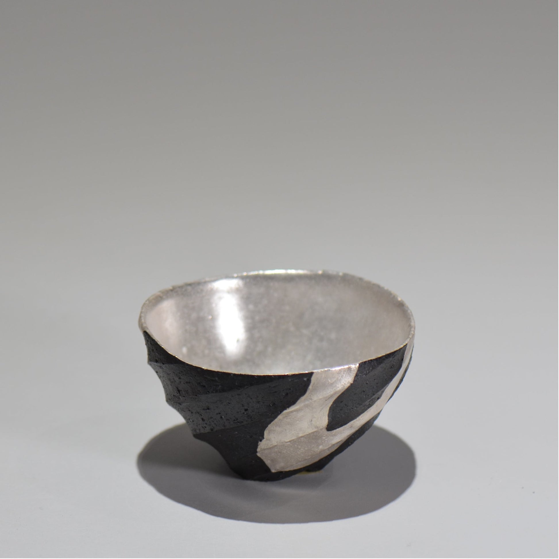 沖 誠  / 銀彩spiralぐい呑 /  om_04