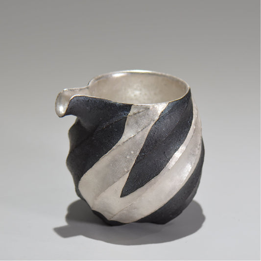 沖 誠  / 銀彩spiral ペンギン片口/  om_05