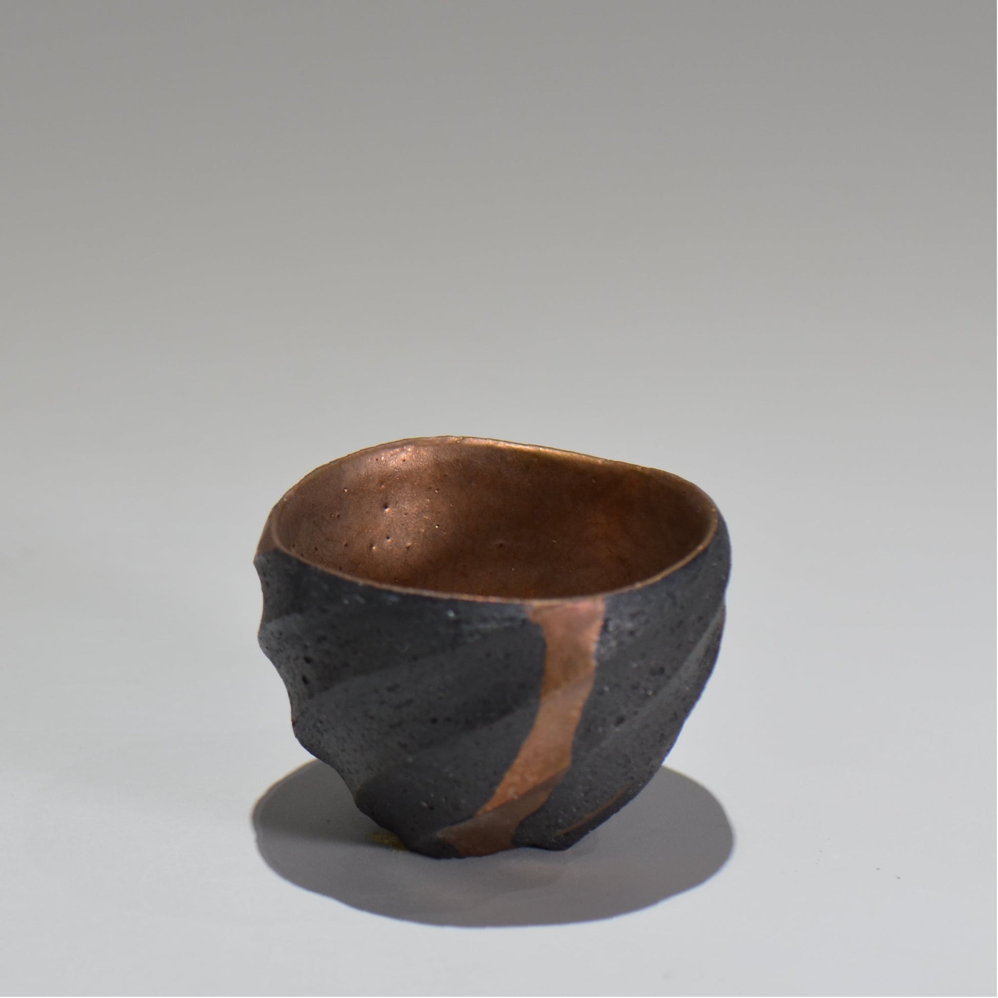 沖 誠  / bronzaラスター彩ぐい呑 /  om_06