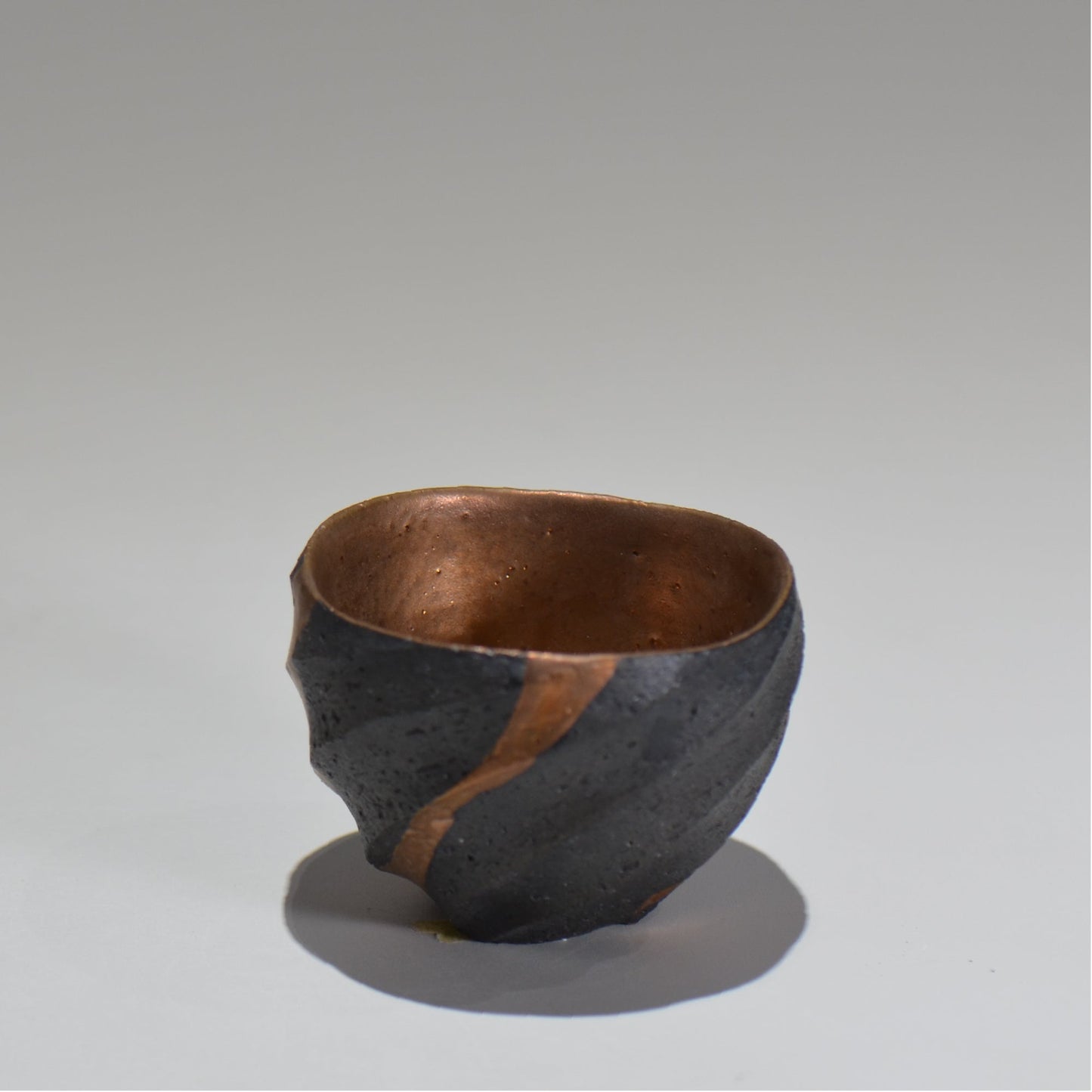 沖 誠  / bronzaラスター彩ぐい呑 /  om_06