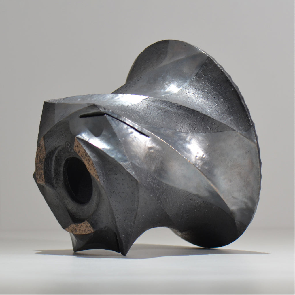 沖誠 /  spiral cylinder 燻し銀彩  / om_isc01_xl / 約φ19.7cm  / 植木鉢