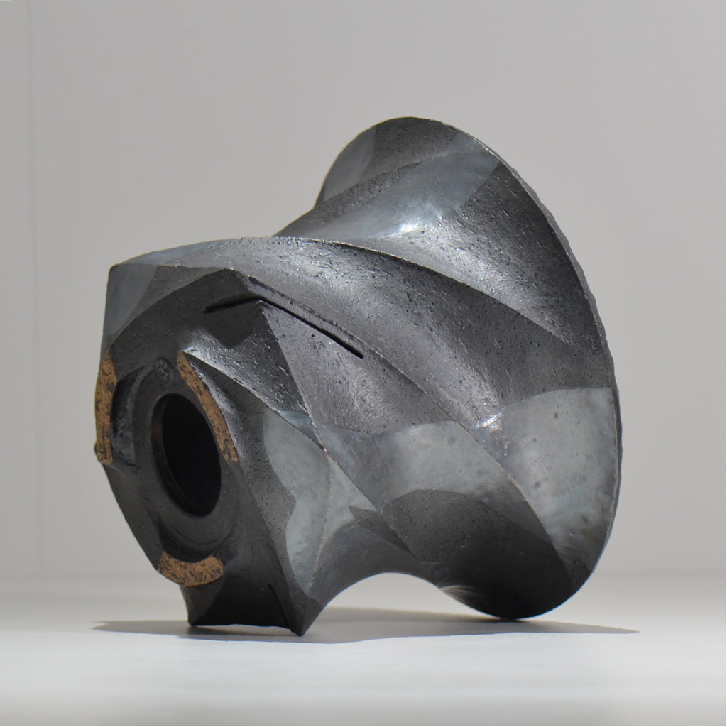 沖誠 /  spiral cylinder 燻し銀彩   / om_isc02_xl / 約φ19.5cm  / 植木鉢
