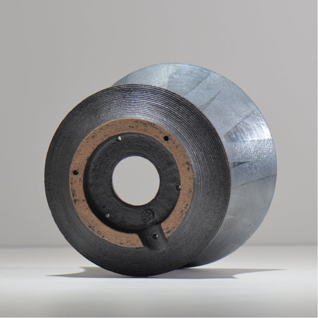 沖誠 / 燻し銀彩 釉彩 cylinder / om_iyc03_l/ 約φ17.5cm  / 植木鉢