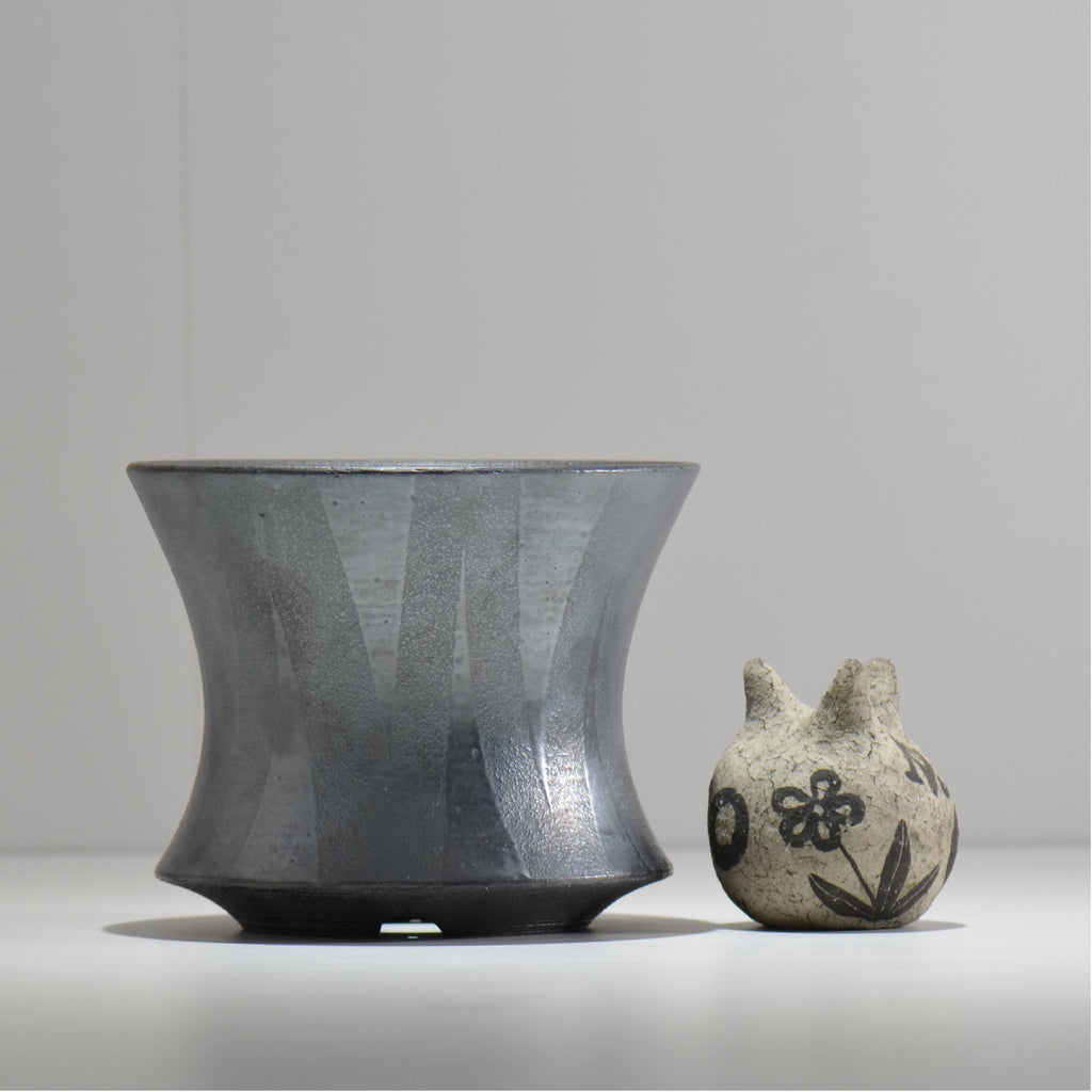 沖誠 / 燻し銀彩 釉彩 cylinder / om_iyc03_l/ 約φ17.5cm  / 植木鉢