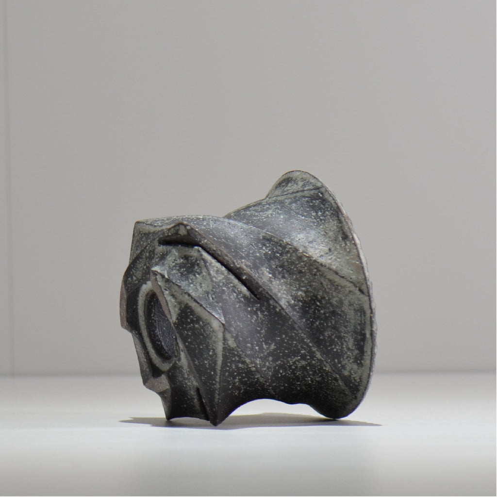 沖誠 / Spiral cylinder 炭化 / om_ssc03_s/ 約φ12cm  / 植木鉢