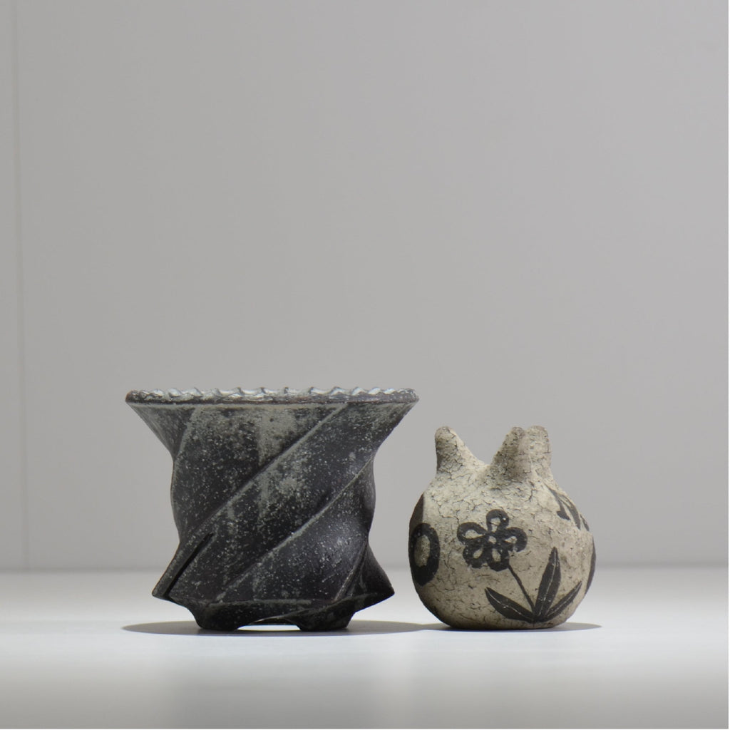 沖誠 / Spiral cylinder 炭化 / om_ssc05_s / 約φ12cm  / 植木鉢