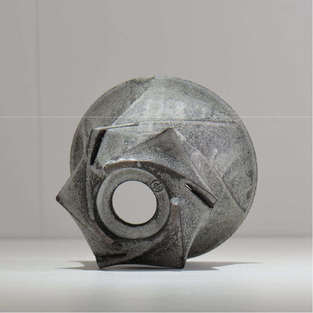 沖誠 / Spiral cylinder 炭化 / om_ssc07_l / 約φ15.5cm  / 植木鉢