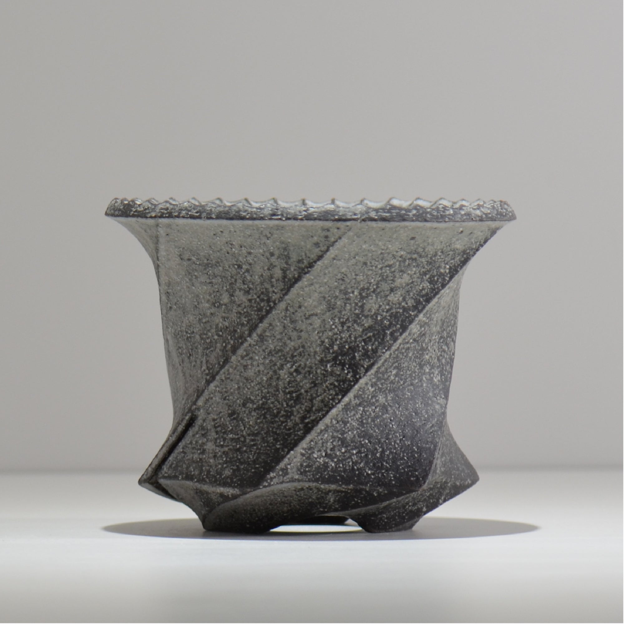 菊地元野 / TEN 03/Lサイズ – ハチラボ