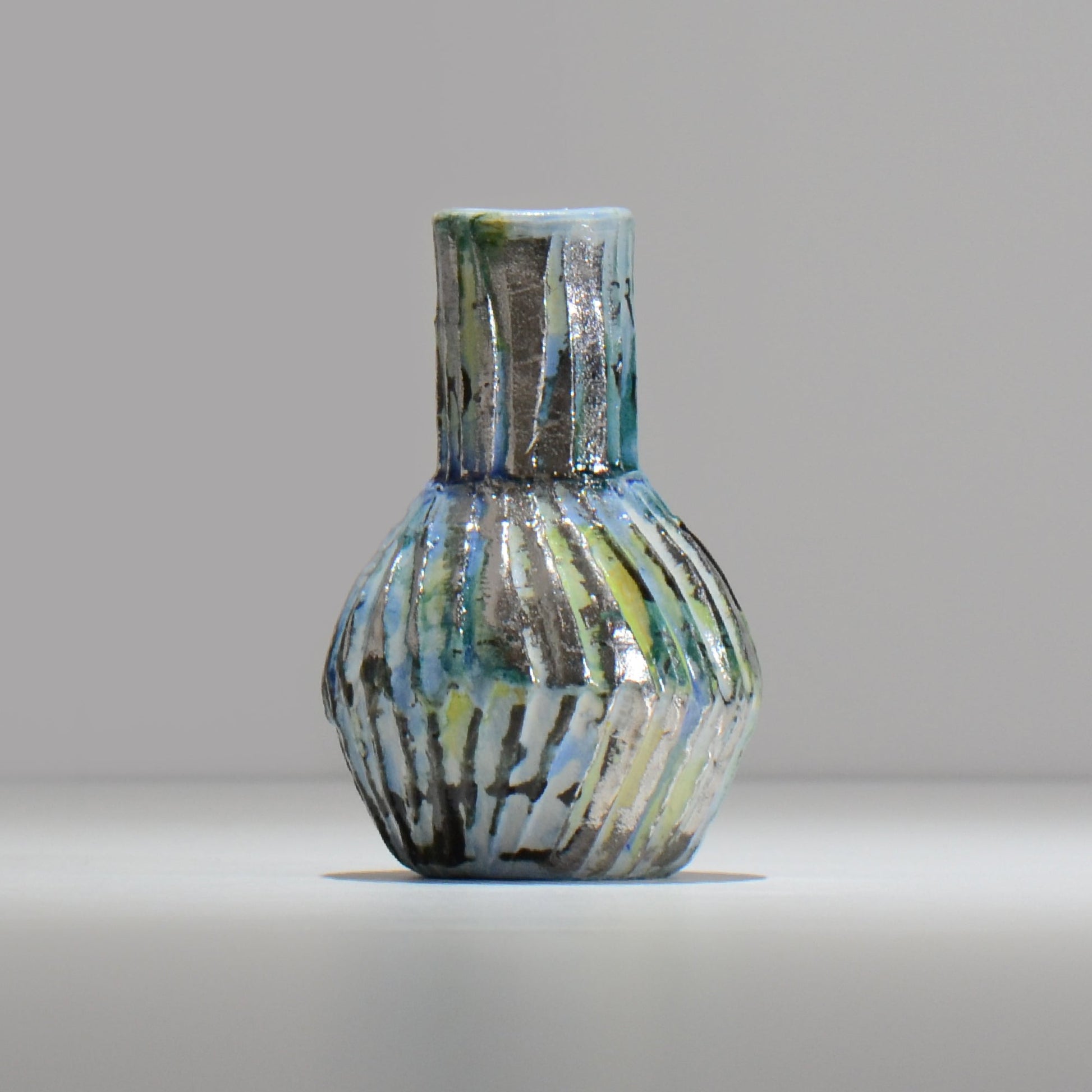 東絵理 / 一輪挿し プラチナ / platinum01_ichi02 / 約φ8.1cm / 花瓶