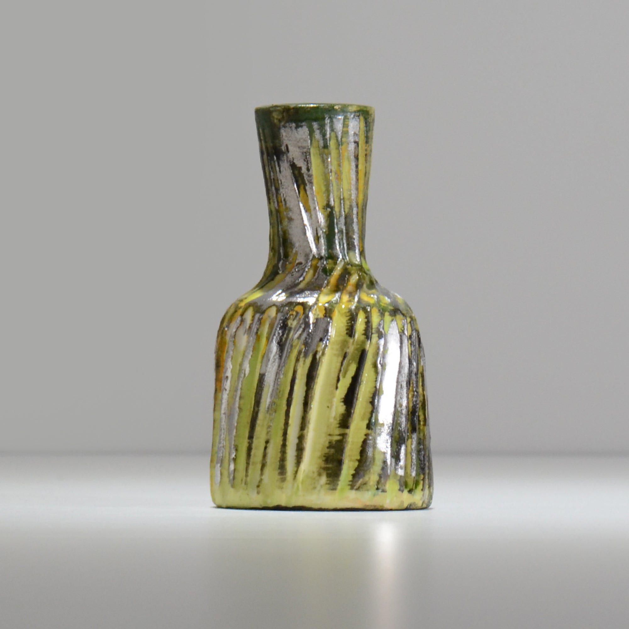 東絵理 / 一輪挿し プラチナ / platinum01_ichi04 / 約φ7.4cm / 花瓶