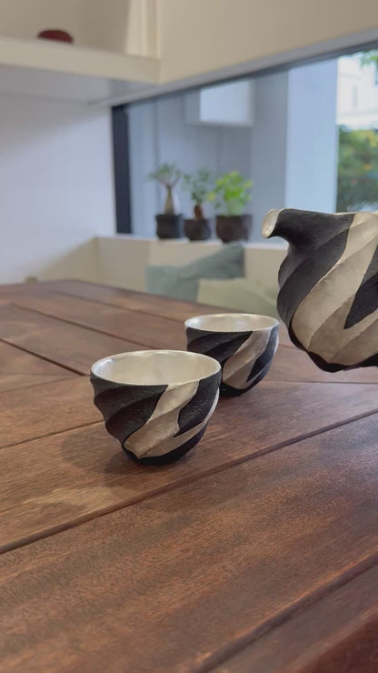 沖 誠  / 銀彩spiral ペンギン片口/  om_05 / 酒器 / お正月に /お祝い