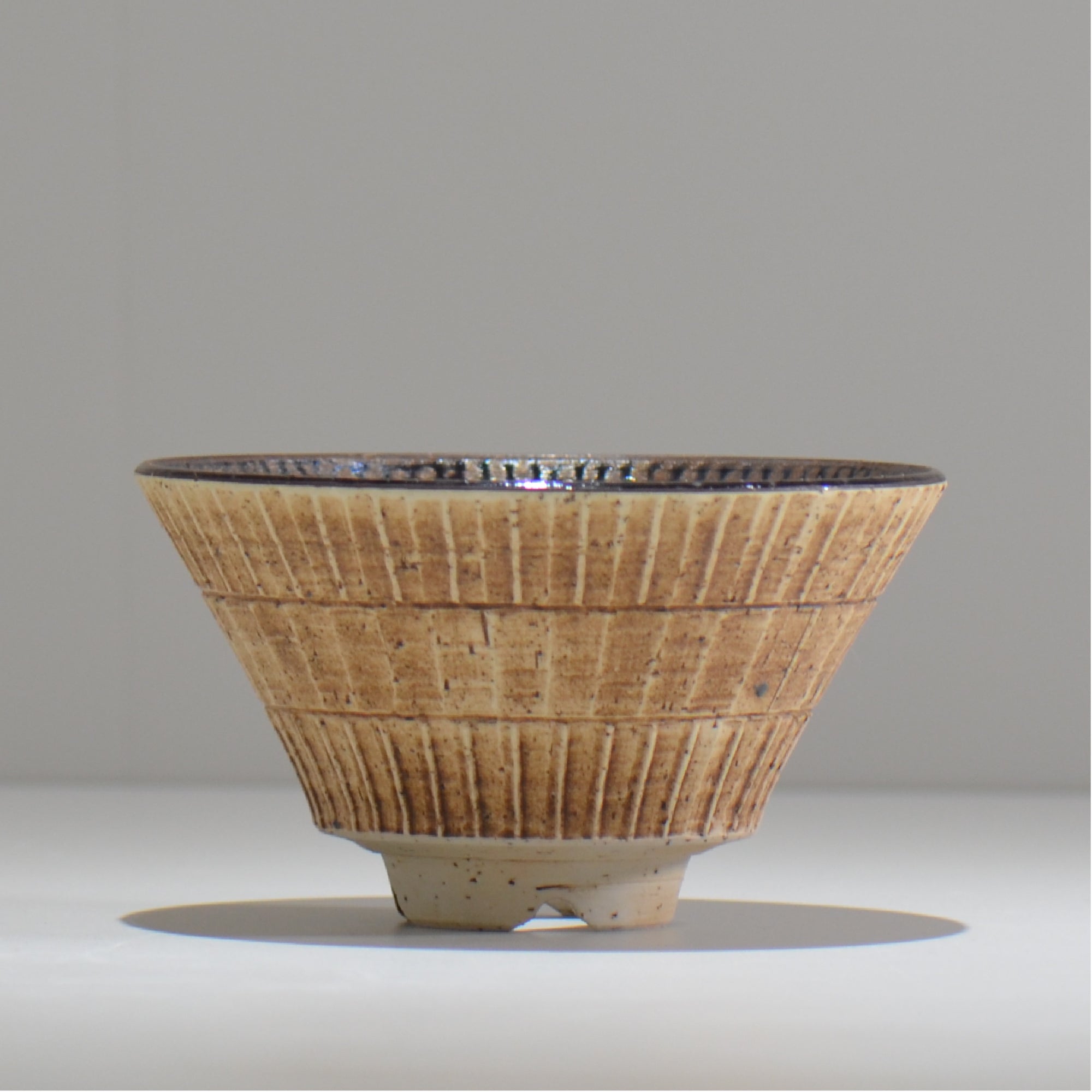 陶房Kibi / シエル ラウンドスプレット /  0056 / 約 φ15cm / 植木鉢
