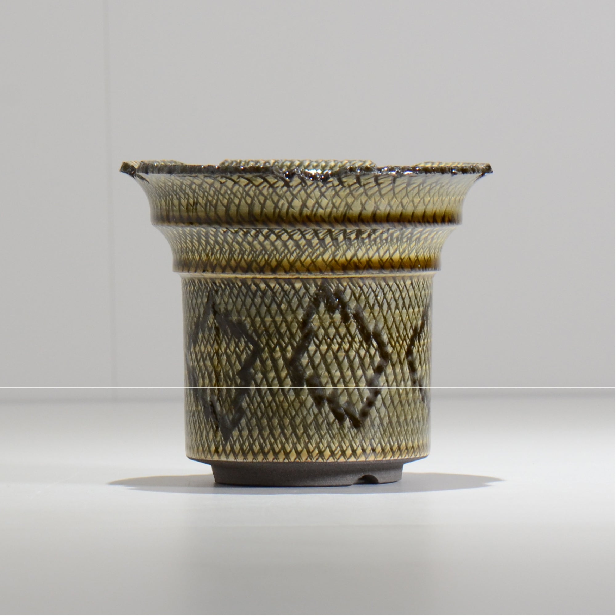仲田唯希人 / SNAKE02 17/ 約φ13.3cm / 植木鉢