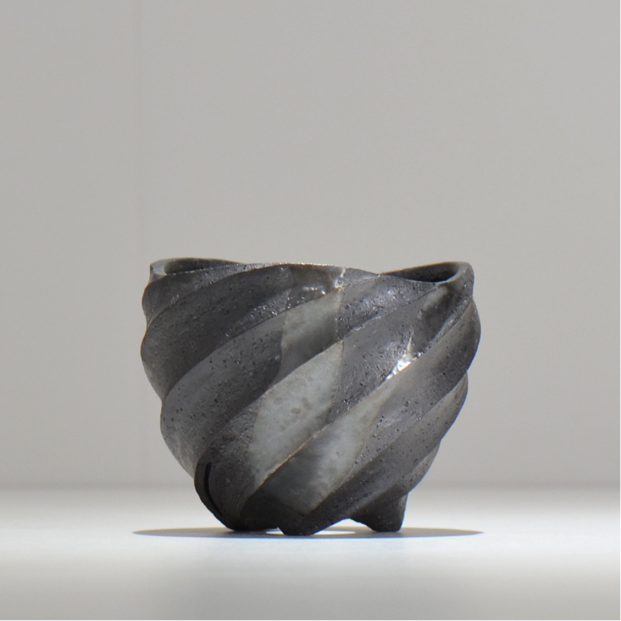 沖誠 / SPIIRAL_SILVER_08 / 約φ10.8cm  / 植木鉢