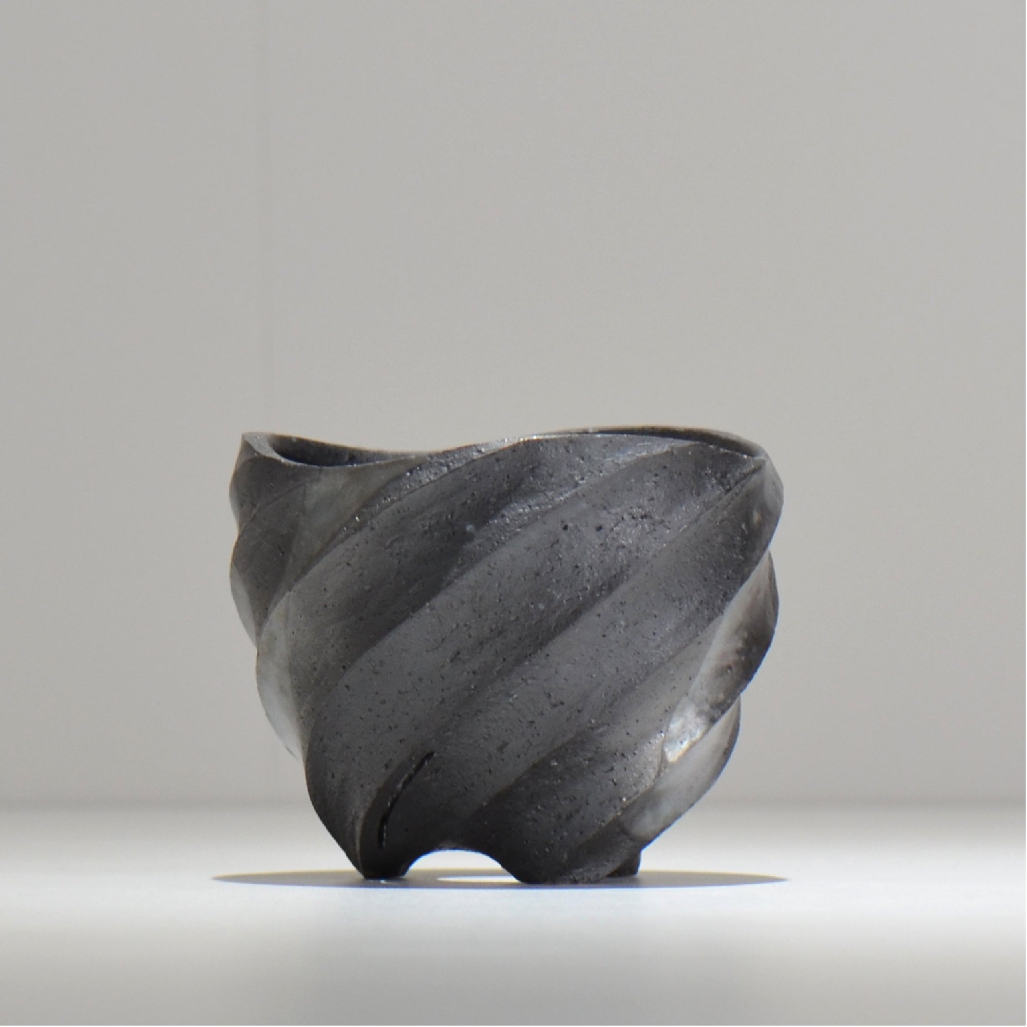 沖誠 / SPIIRAL_SILVER_08 / 約φ10.8cm  / 植木鉢