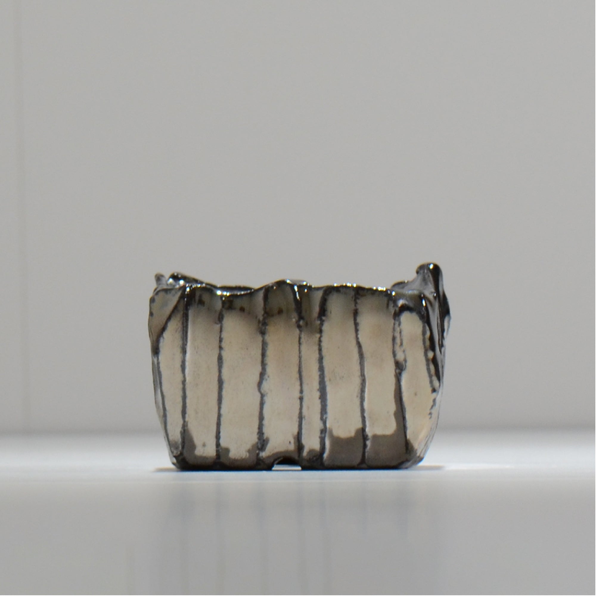 荻 / GILA07_SQR_10/ Sサイズ /  約 φ8cm / 植木鉢