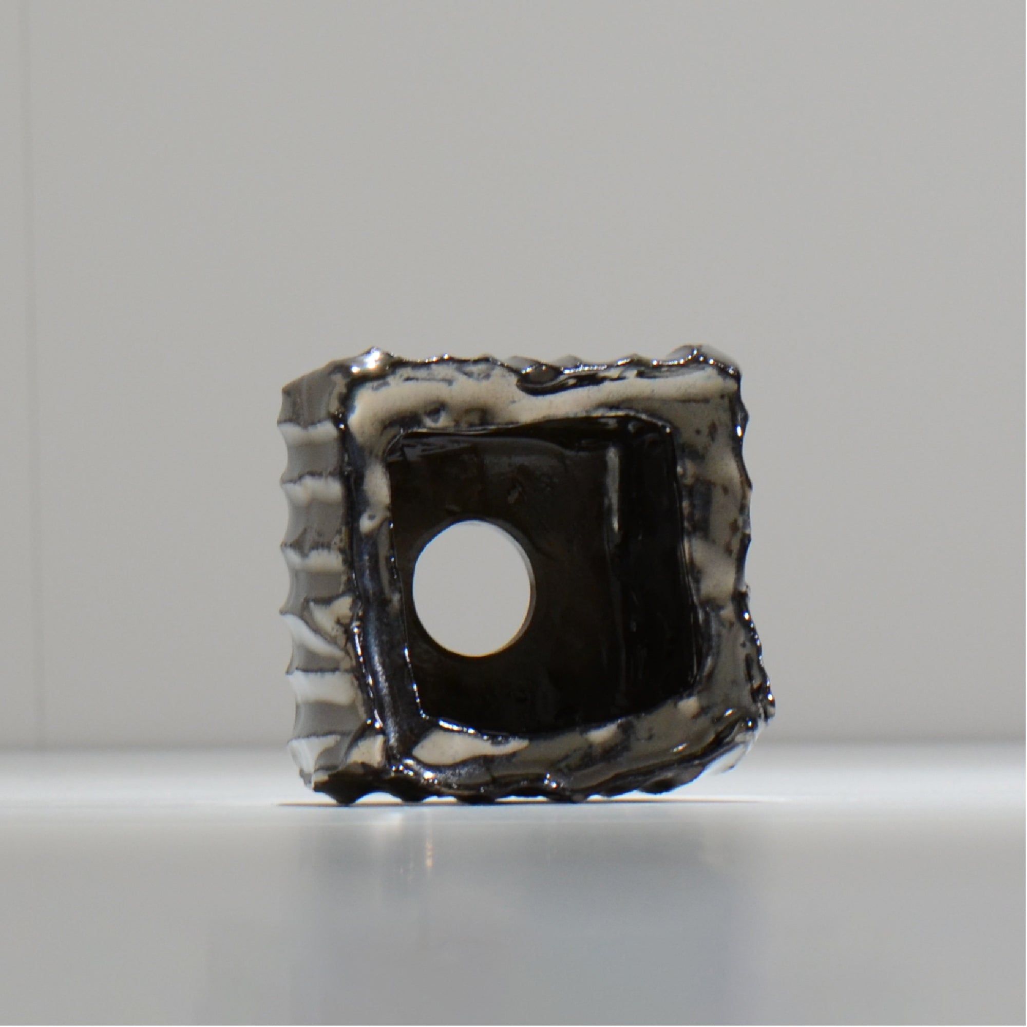 荻 / GILA07_SQR_10/ Sサイズ /  約 φ8cm / 植木鉢