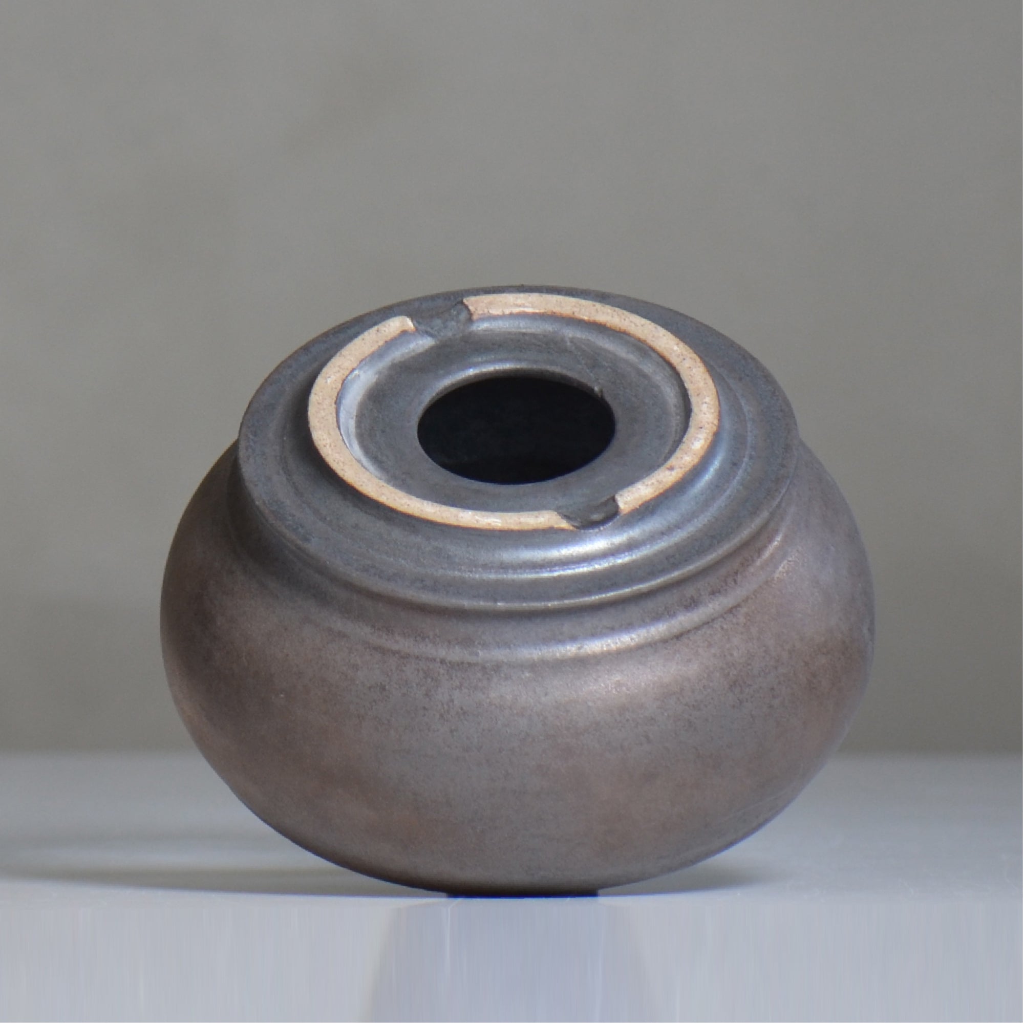 subamenotsu工房 / BRONZE / ss_07_m / 約 φ13cm / 植木鉢