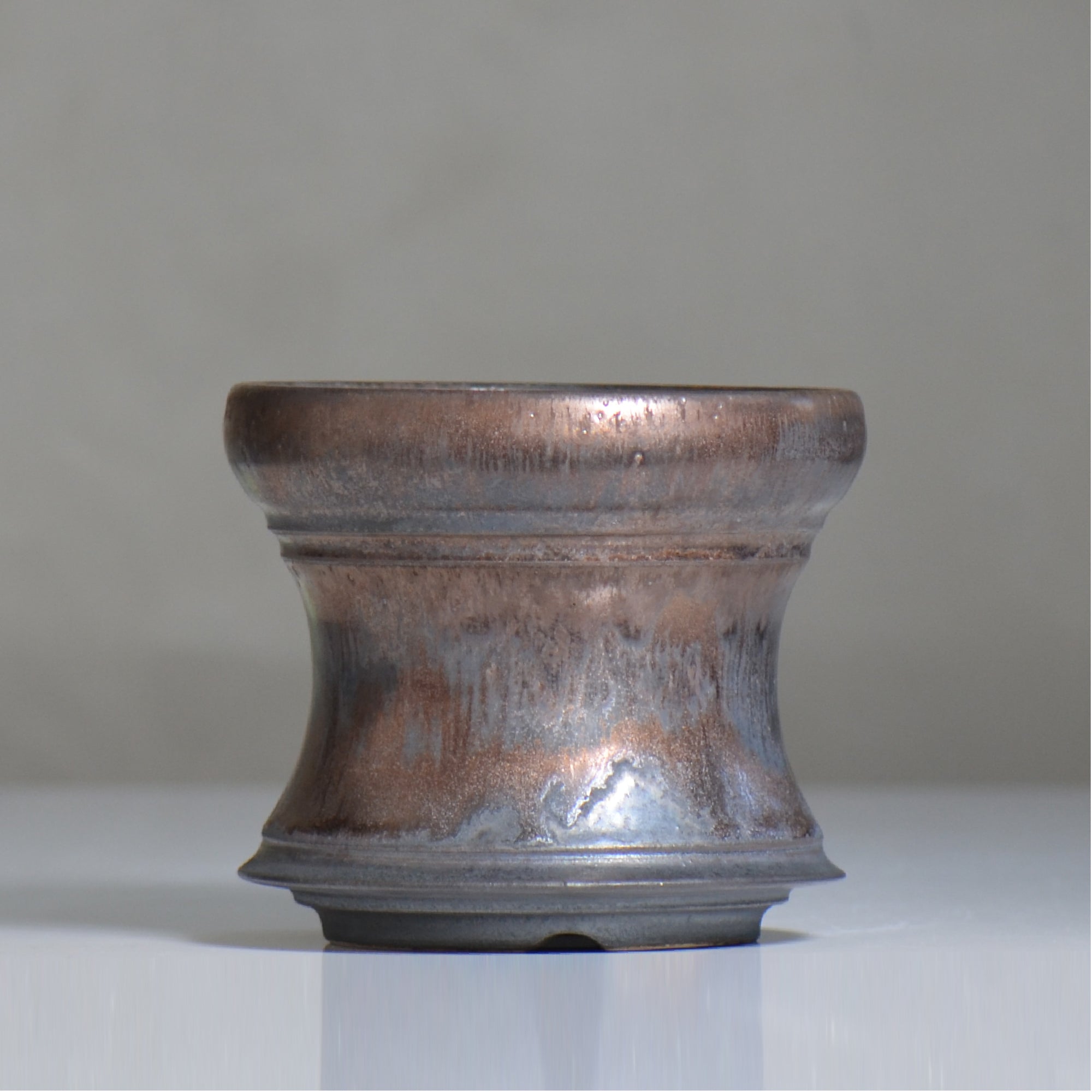 木彫りの鉢　一刀彫　アンティーク subamenotsu工房 / BRONZE / ss_16_l / 約 φ16.5cm / 植木鉢 – ハチラボ
