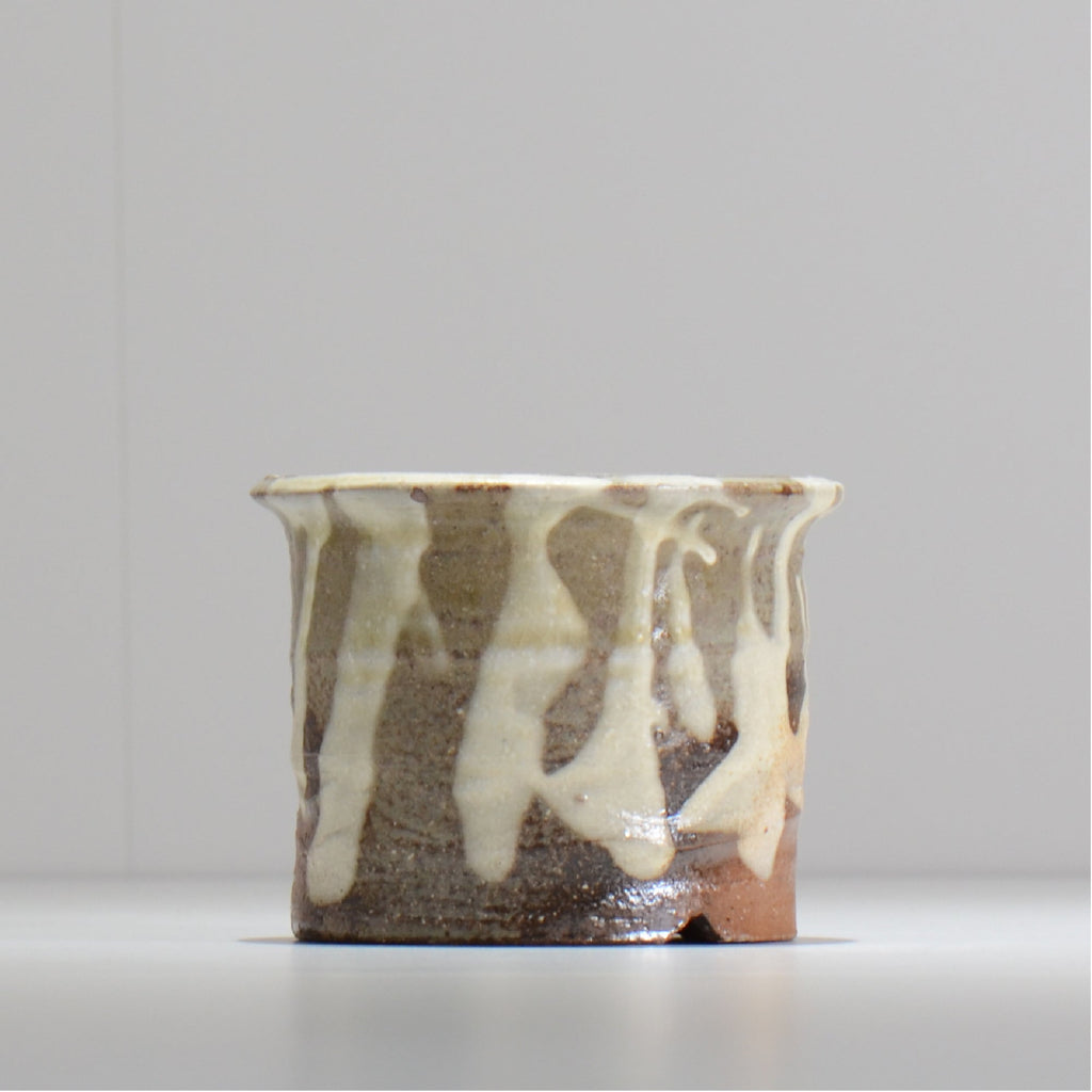 須釜 優子 / 伊賀白がけ 鉢 / su03_01_s  / 約 φ11cm / 植木鉢