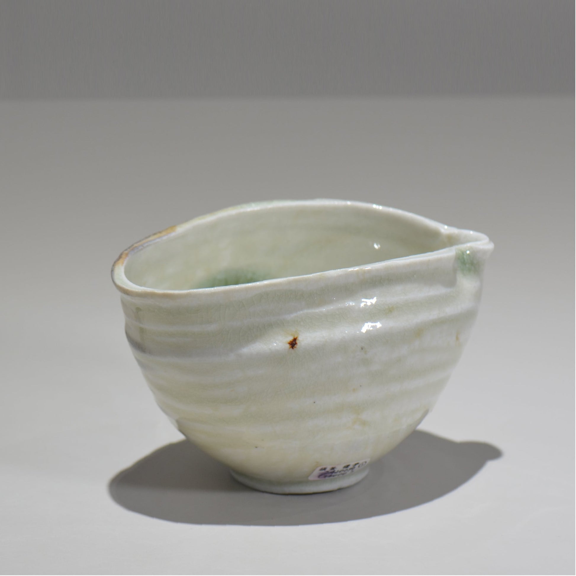 須釜 優子 / 伊賀磁器貝目片口酒器/ sy_01