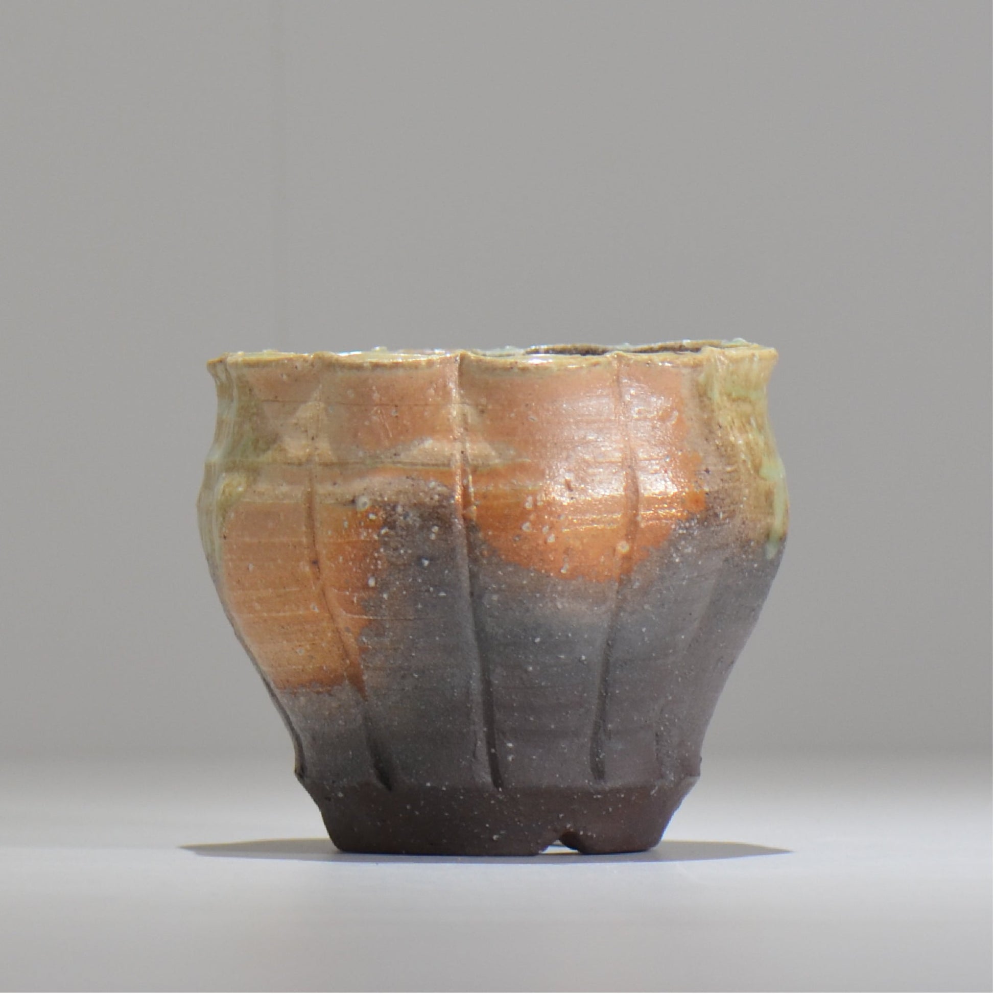 須釜 優子 / 伊賀輪花鉢 / sy04_02_s  / 約 φ10cm / 植木鉢