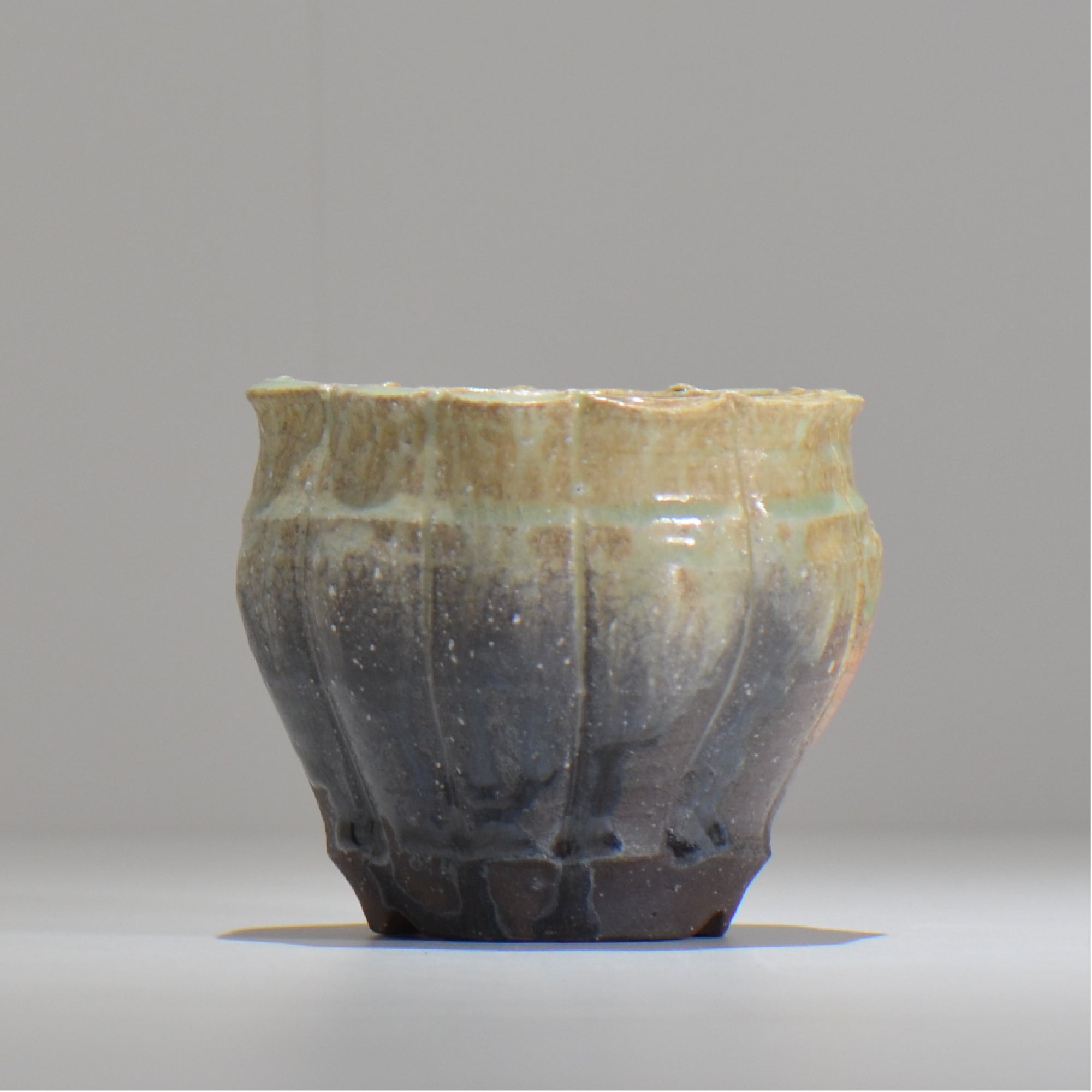 須釜 優子 / 伊賀輪花鉢 / sy04_02_s / 約 φ10cm / 植木鉢