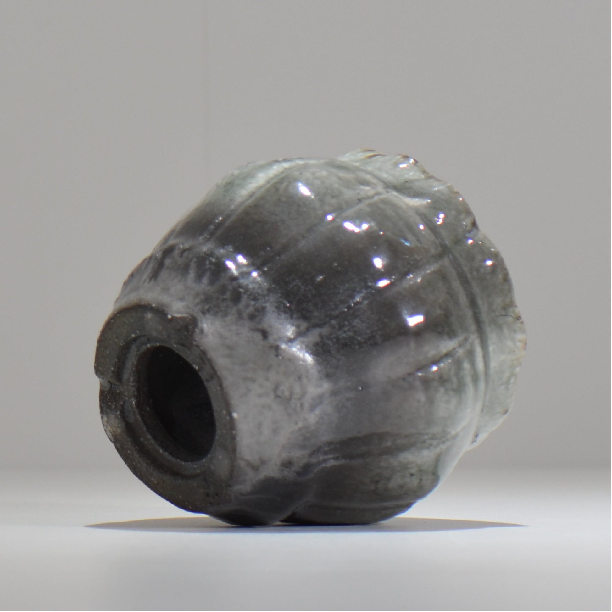 須釜 優子 / 伊賀白灰輪花鉢 / sy04_03_s  / 約 φ10cm / 植木鉢