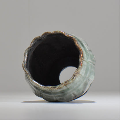 須釜 優子 / 伊賀白灰輪花鉢 / sy04_03_s  / 約 φ10cm / 植木鉢