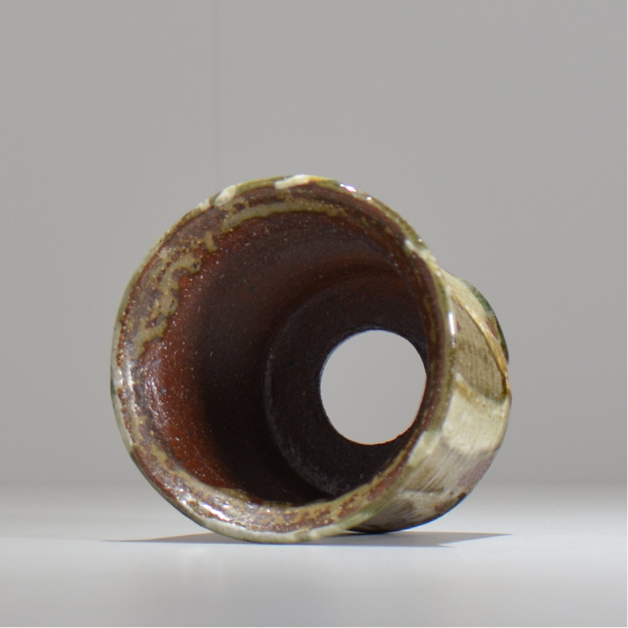 須釜 優子 / 伊賀白がけ鉢 / sy04_04_s  / 約 φ12cm / 植木鉢