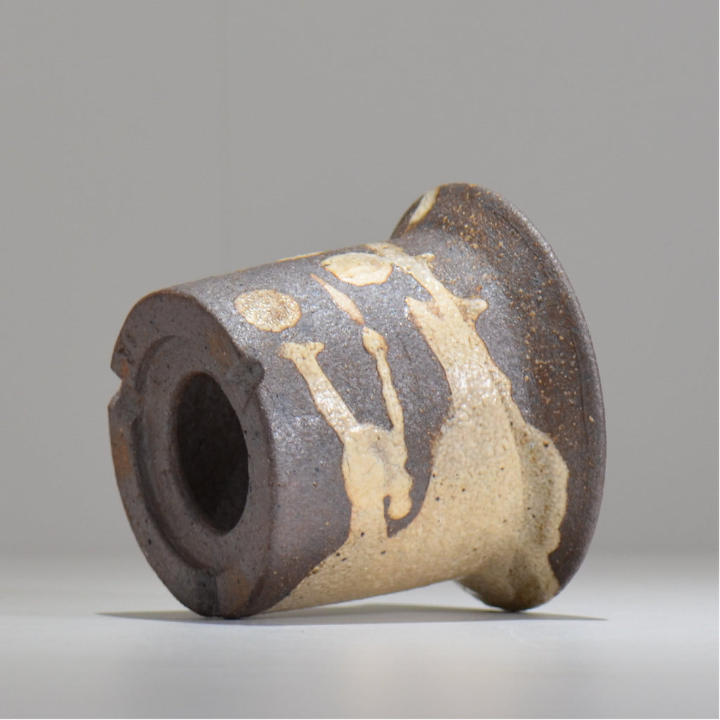 須釜 優子 / 伊賀白がけ鉢 / sy04_05_s  / 約 φ12cm / 植木鉢