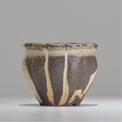 須釜 優子 / 伊賀白がけ輪花鉢 / sy04_06_m  / 約 φ14cm / 植木鉢