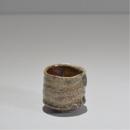 須釜 優子 / 伊賀貝目ぐい呑/ sy_06