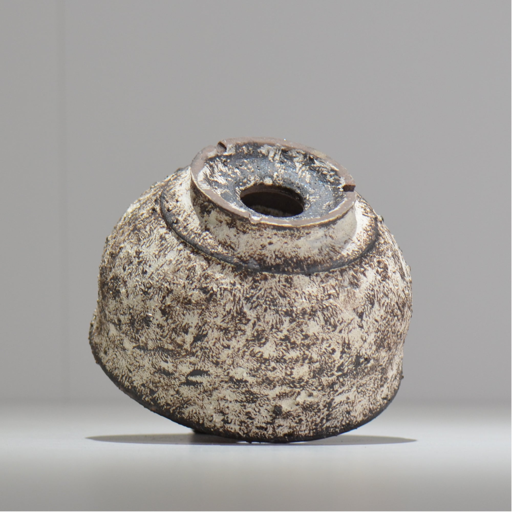 照鉢-terrace cotta- / ALBION / tc3_al12_m / 約13cm × 植木鉢