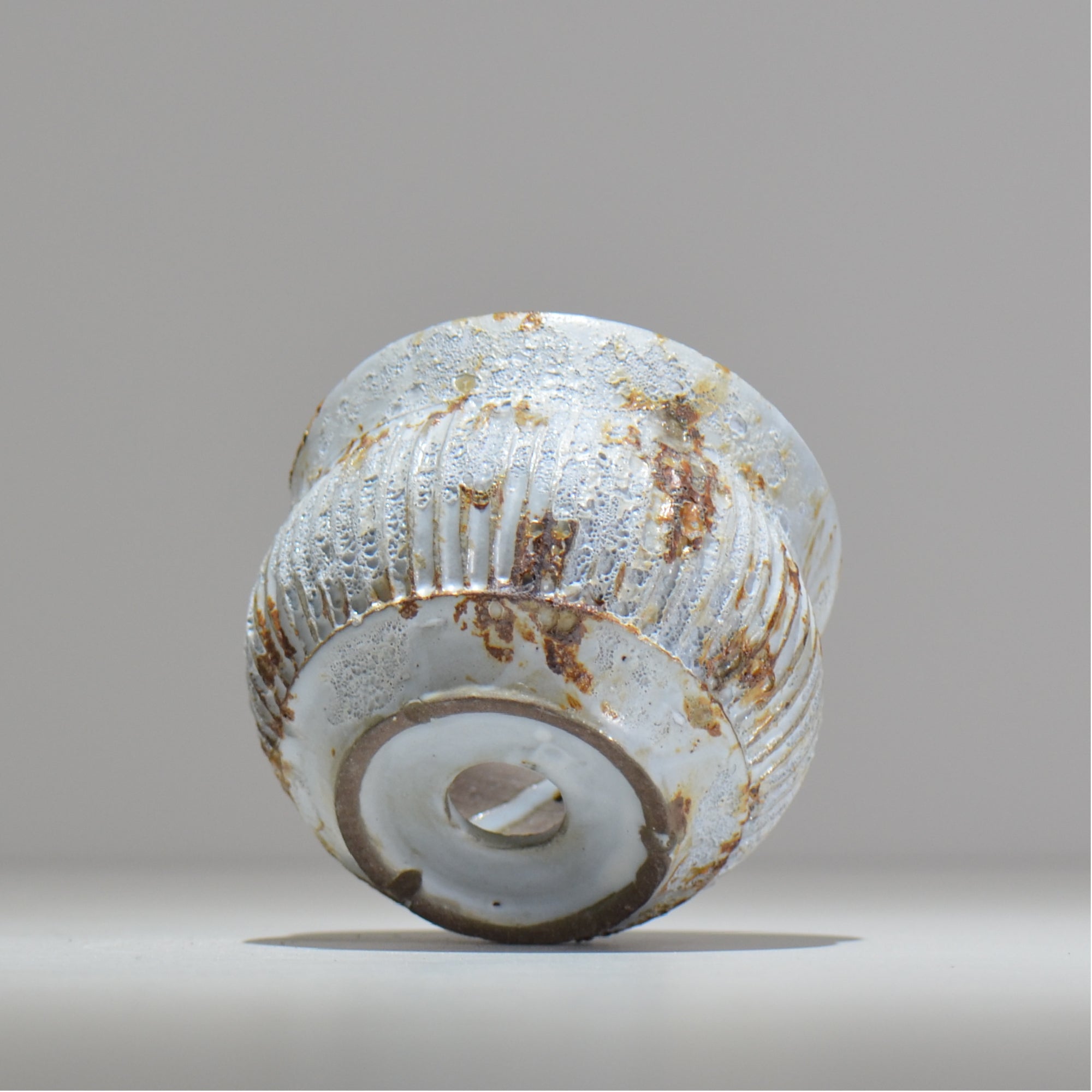 照鉢-terrace cotta- / Genesis obelisk
 / tc3_gb01_s / 約11cm × 植木鉢