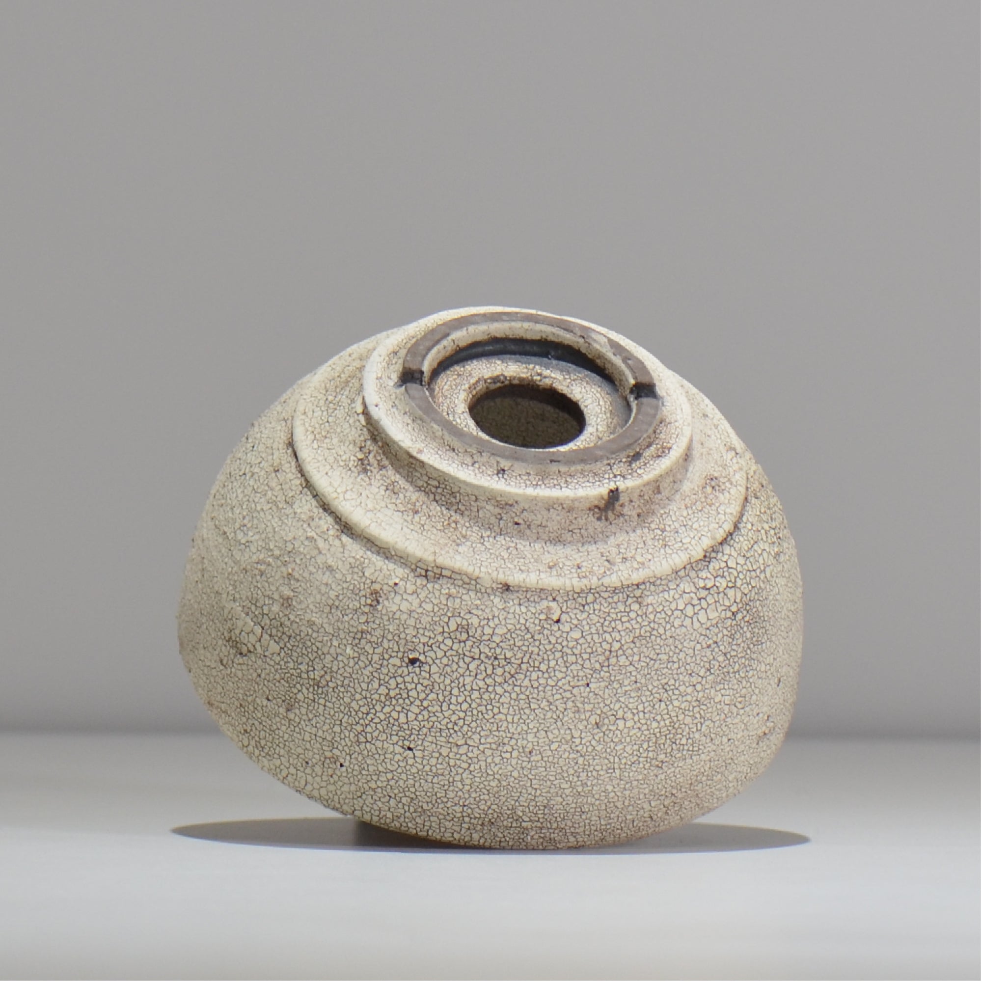 照鉢-terrace cotta- / waste land / tc4_wl01_m / 約12.5cm × 植木鉢