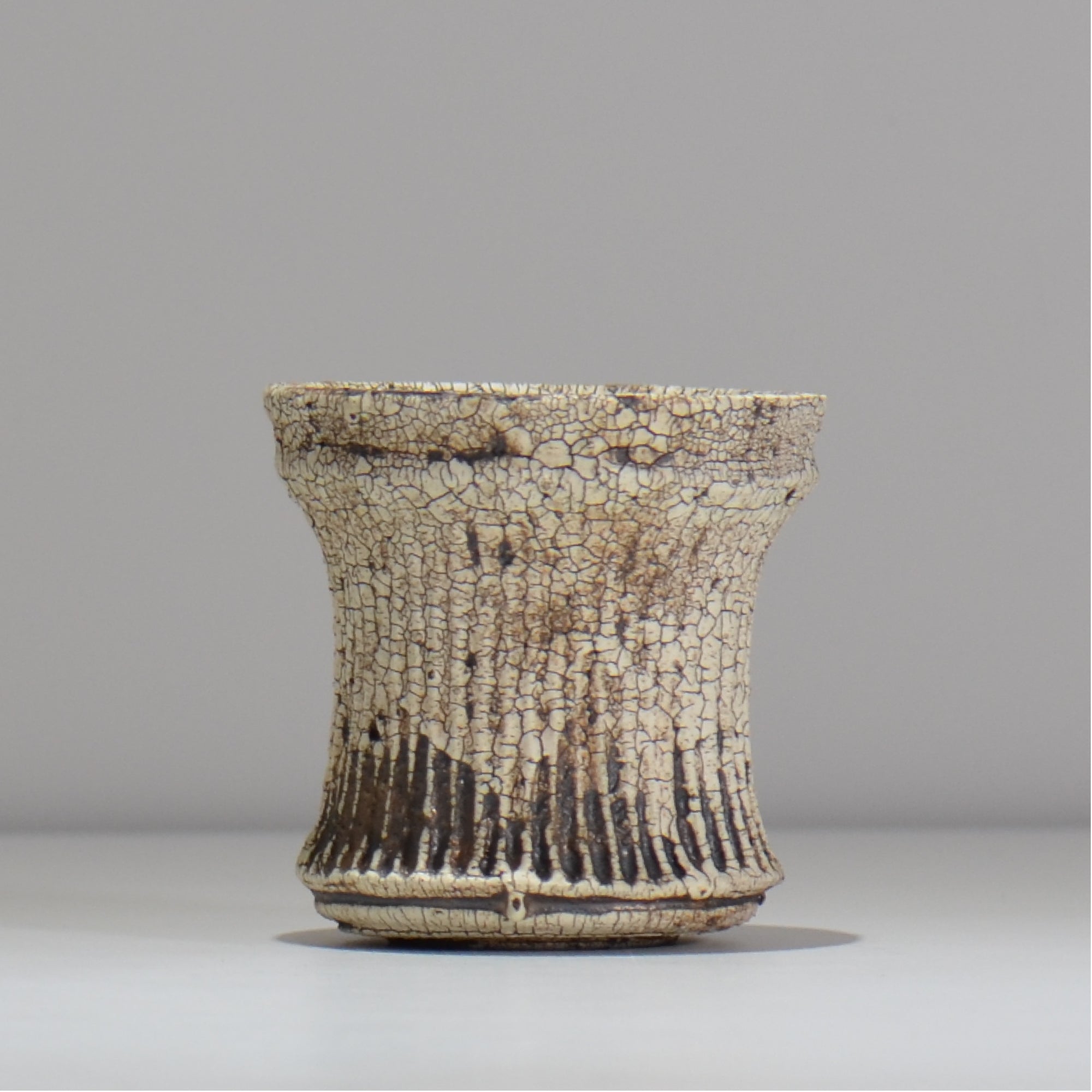 照鉢-terrace cotta- / waste land / tc4_wl02_s / 約9cm × 植木鉢