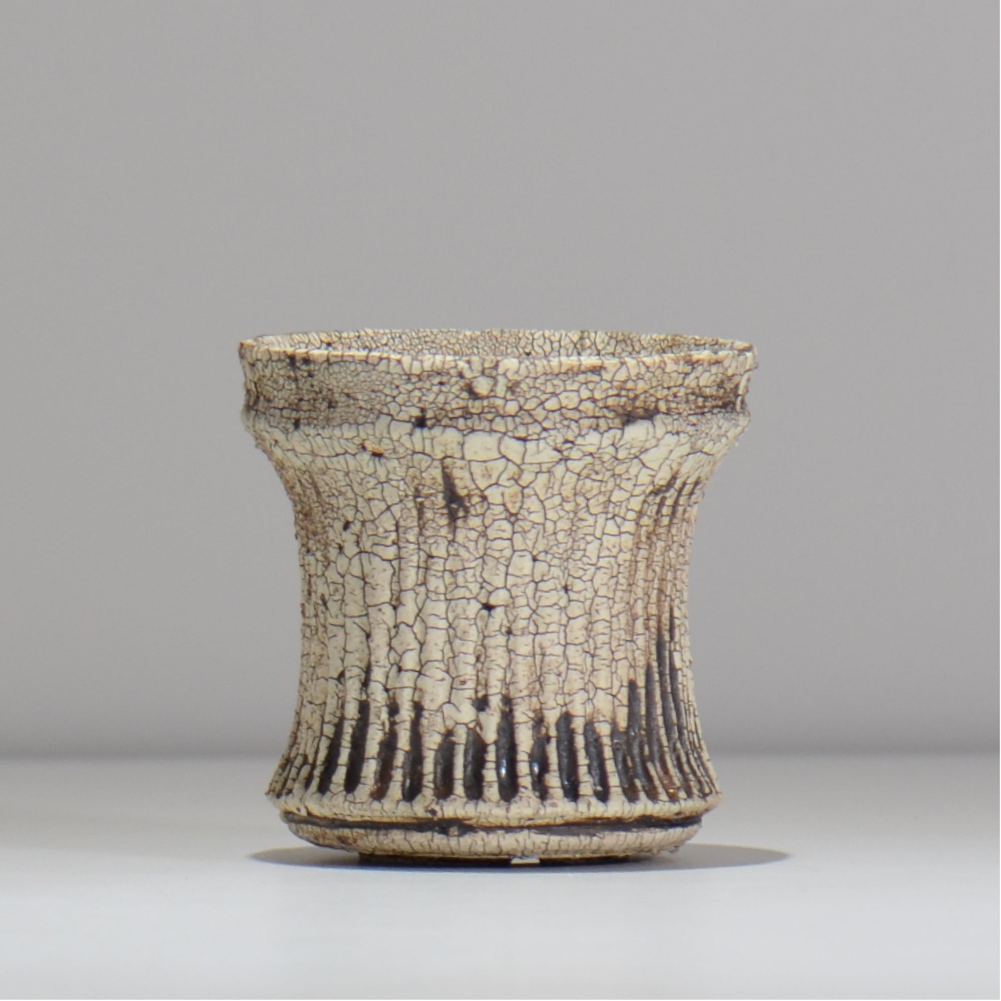 照鉢-terrace cotta- / waste land / tc4_wl02_s / 約9cm × 植木鉢