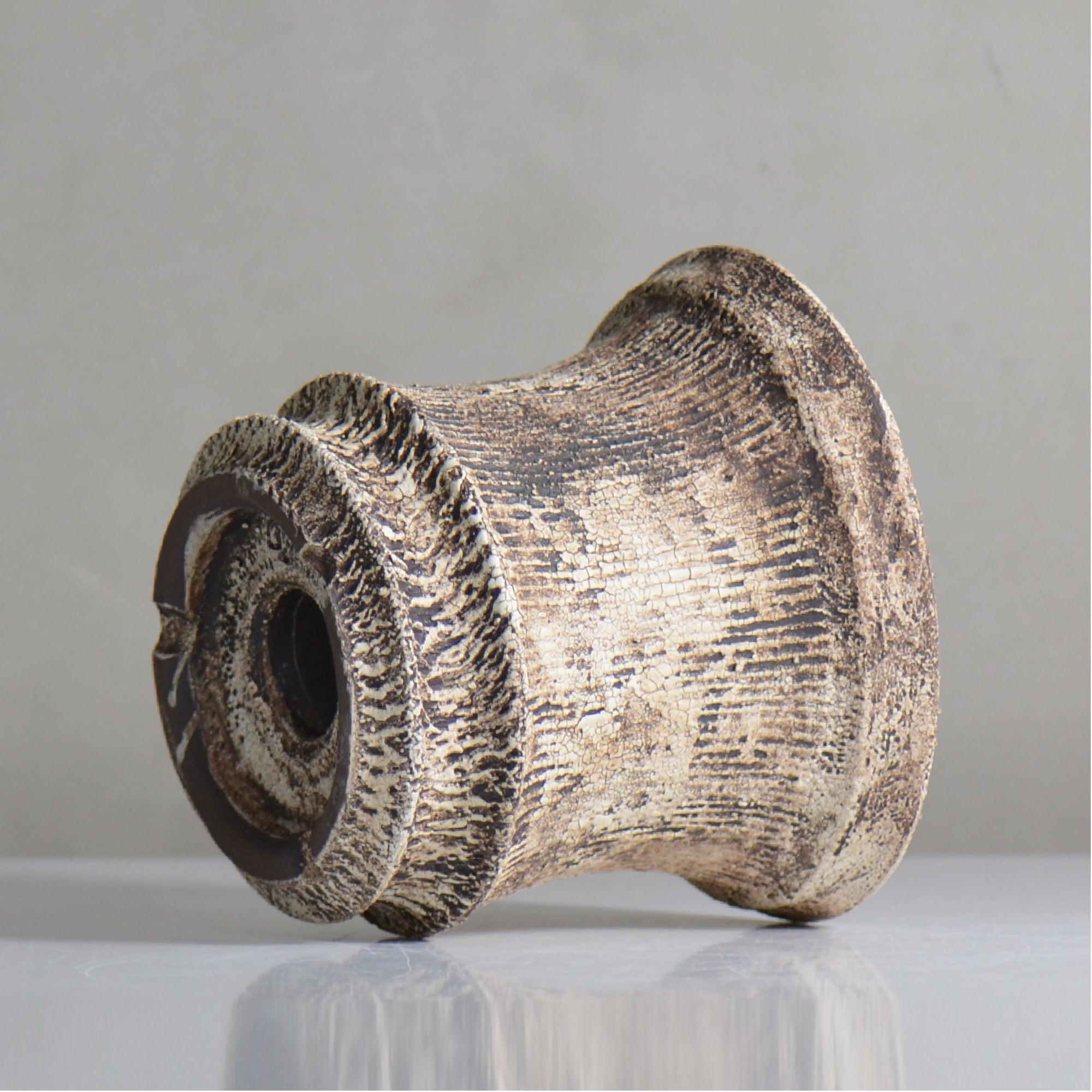 照鉢-terrace cotta- / ALIBON しのぎ飛びカンナ / tc6_al06_m / 約14.5cm / 植木鉢