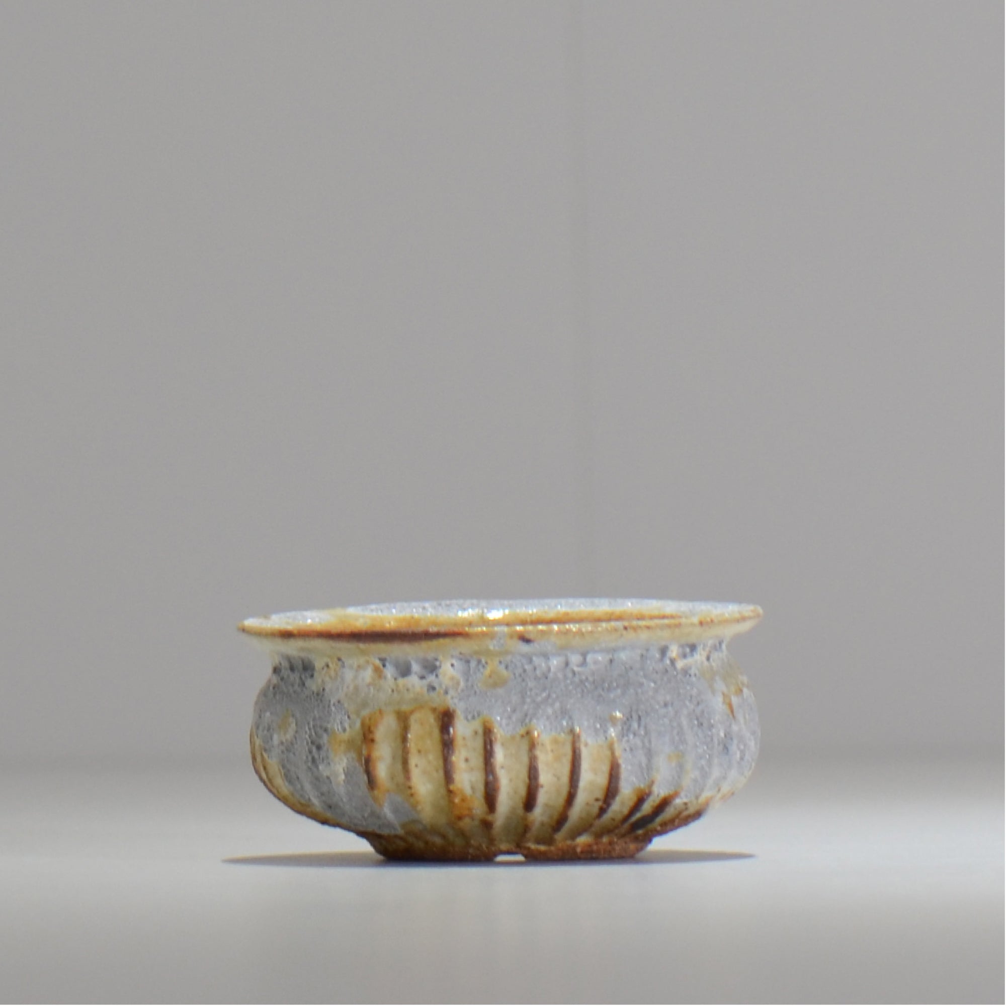 照鉢-terrace cotta- / Genesis obelisk / tc_04_xs / 約8.3cm