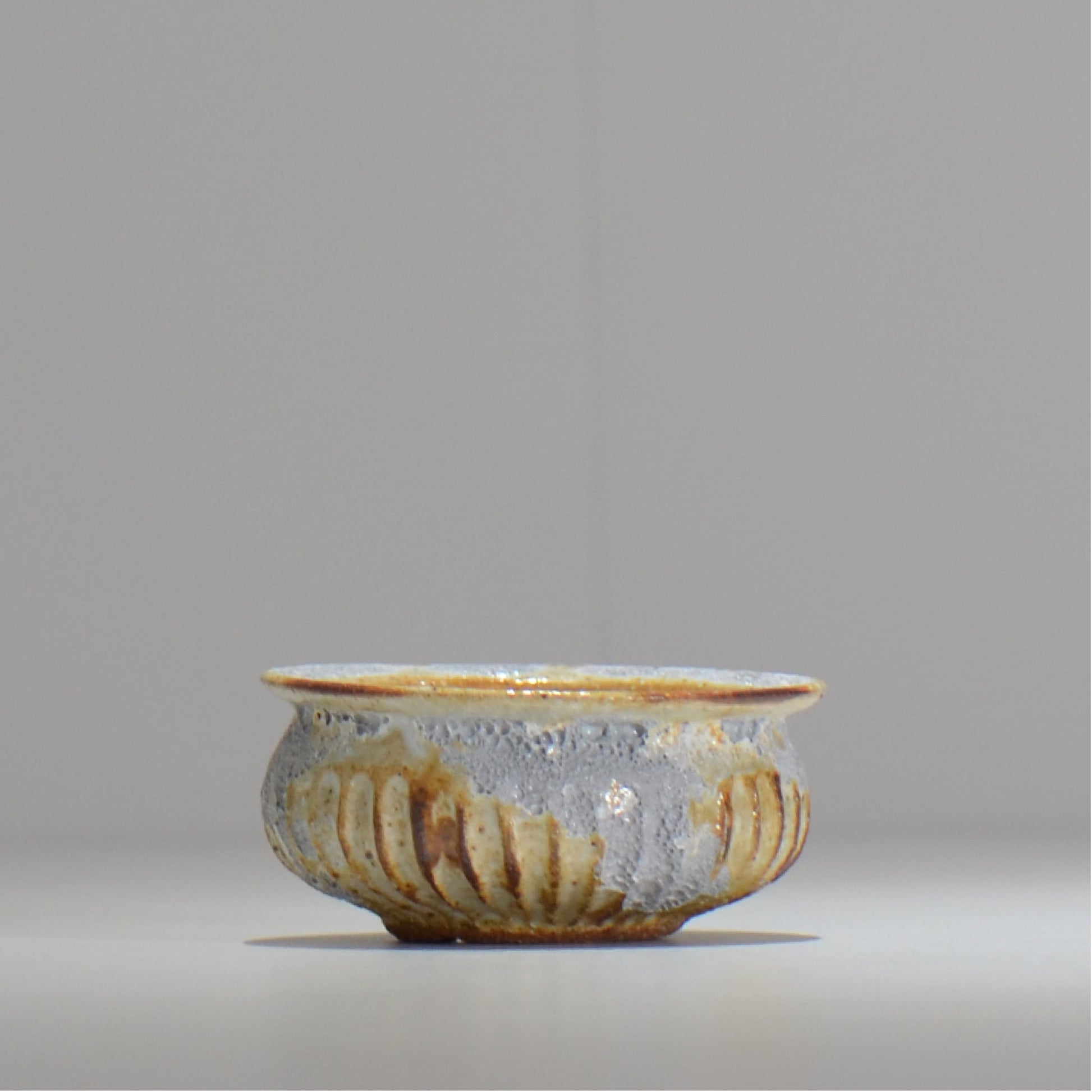 照鉢-terrace cotta- / Genesis obelisk
 / tc_04_xs / 約9cm × 植木鉢