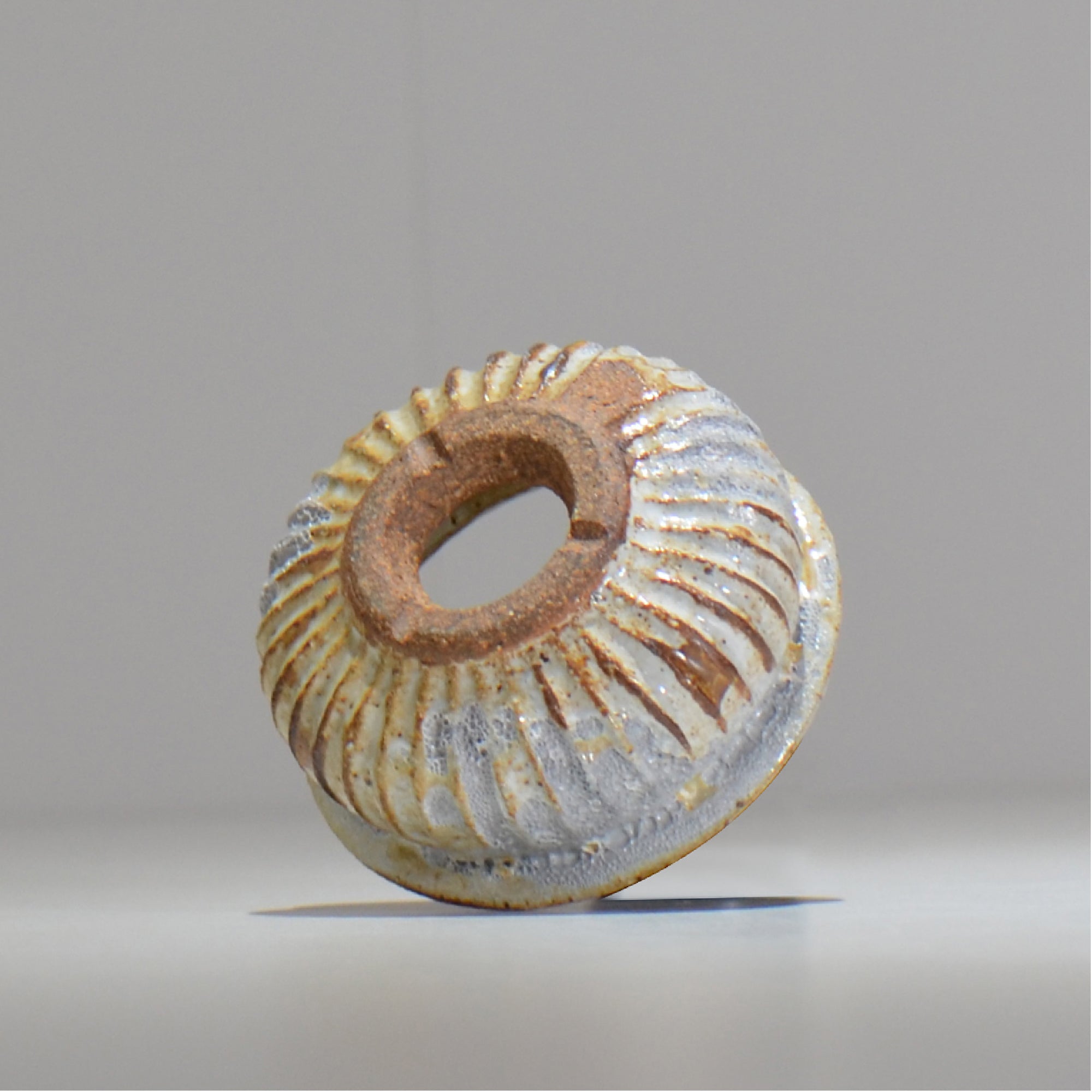 照鉢-terrace cotta- / Genesis obelisk
 / tc_04_xs / 約9cm × 植木鉢