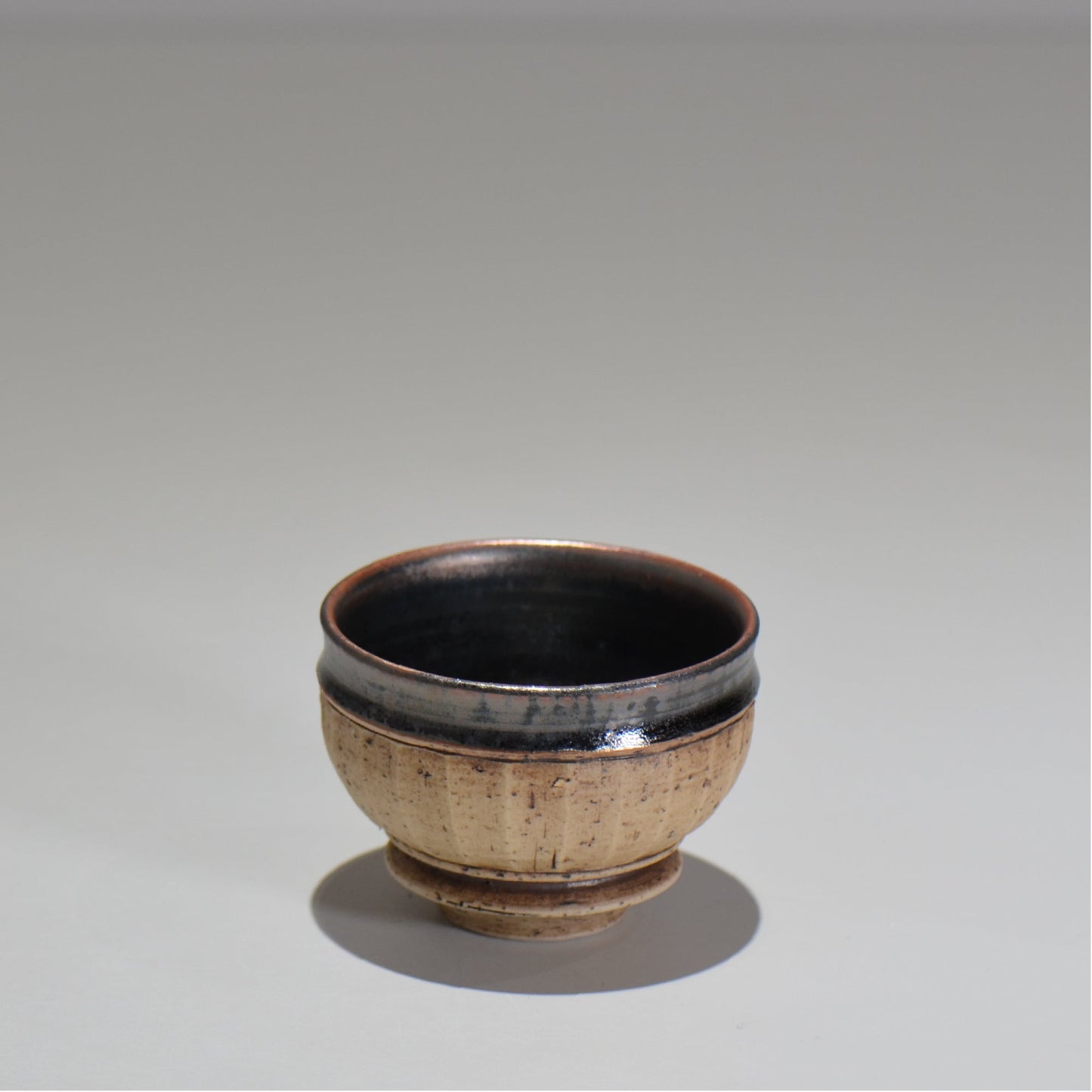 陶房Kibi / 錆墨ぐい呑み / tk_03