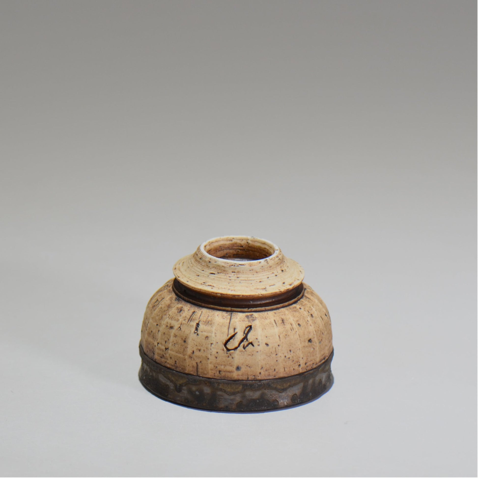 陶房Kibi / 錆墨ぐい呑み / tk_04