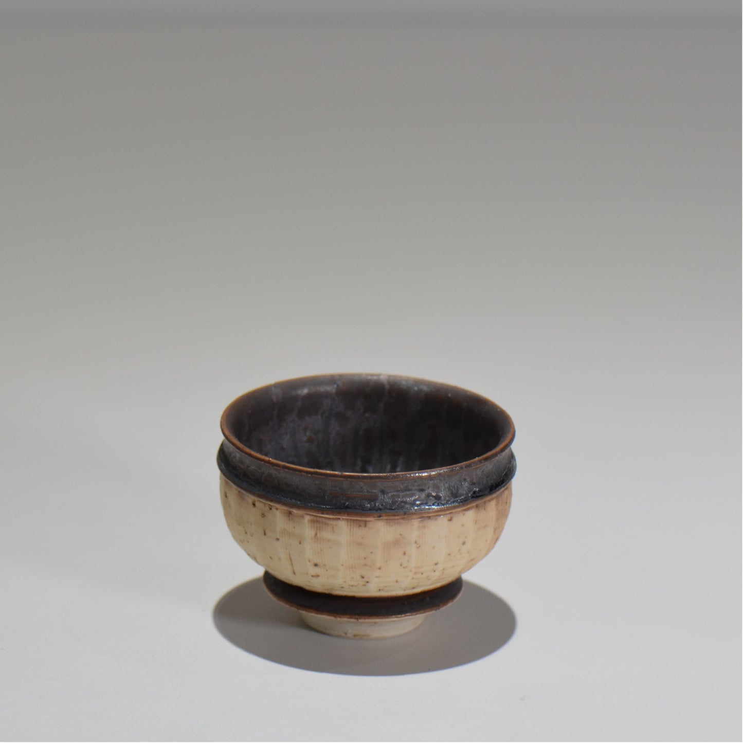 陶房Kibi / 錆墨ぐい呑み / tk_05