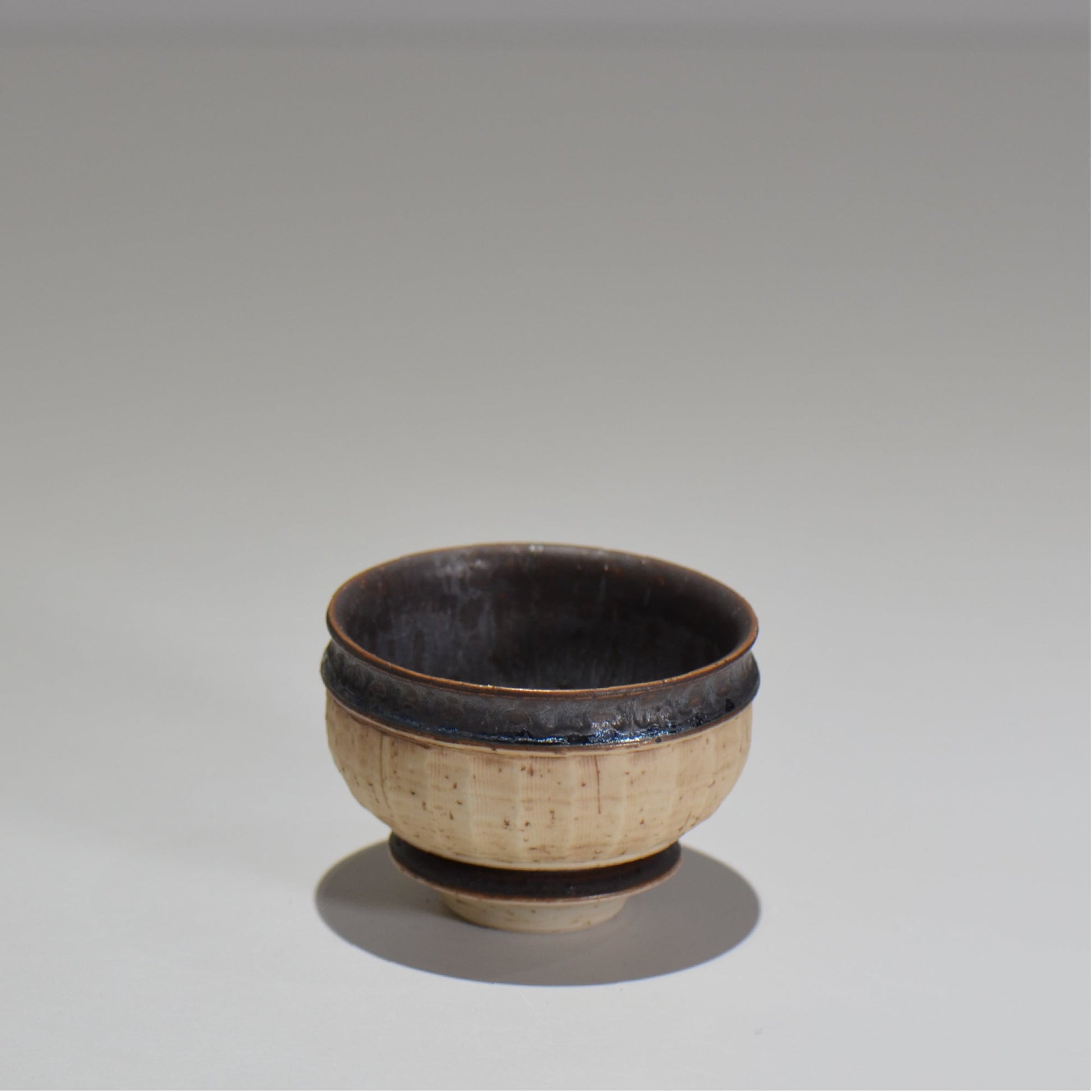 陶房Kibi / 錆墨ぐい呑み / tk_05