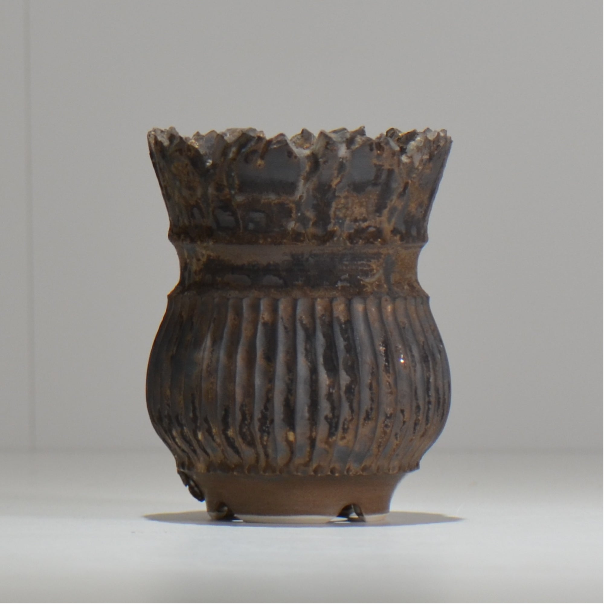 陶房Kibi / CROWN VARZ / tk1_cr01_s / 約 φ9cm / 植木鉢